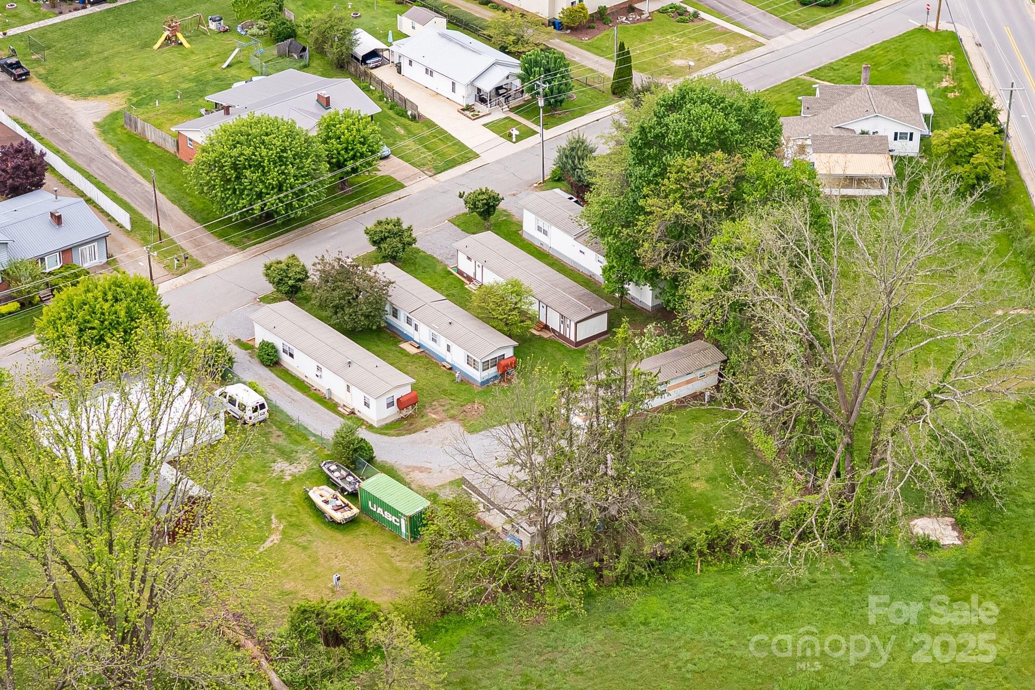 560 Westwood Circle Property Photo 18