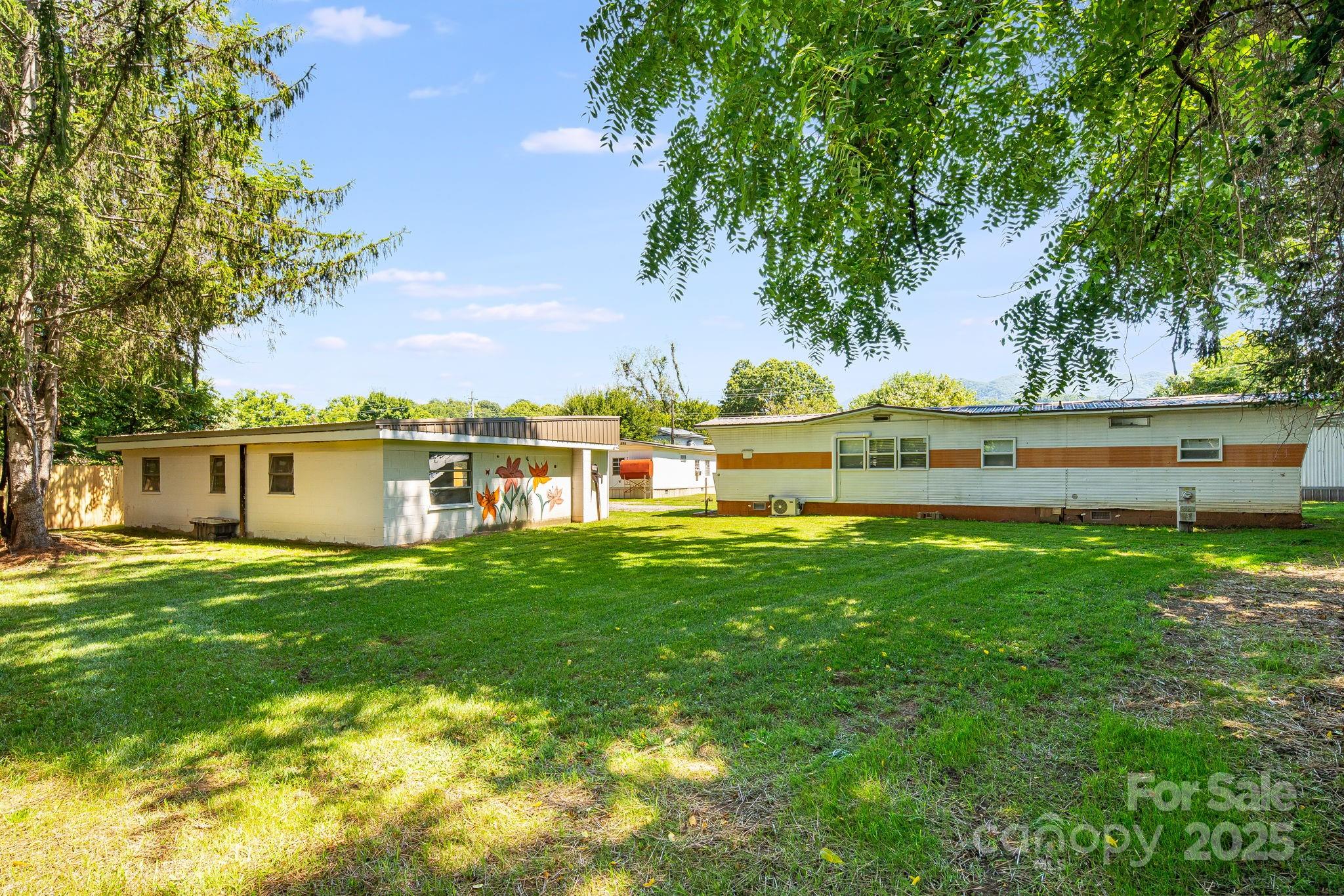560 Westwood Circle Property Photo 39