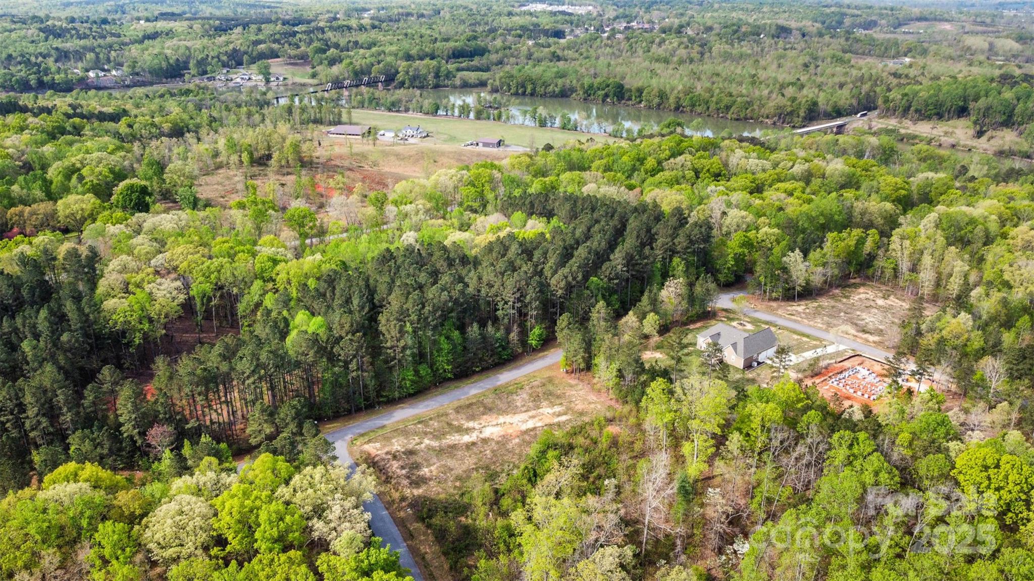 105 Wharf Lane Property Photo 1