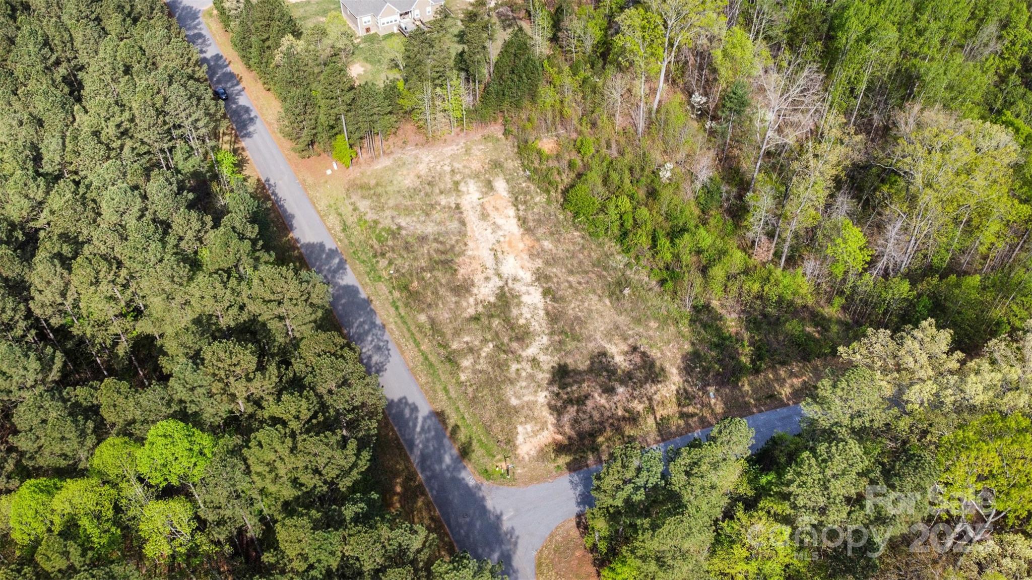 105 Wharf Lane Property Photo 3