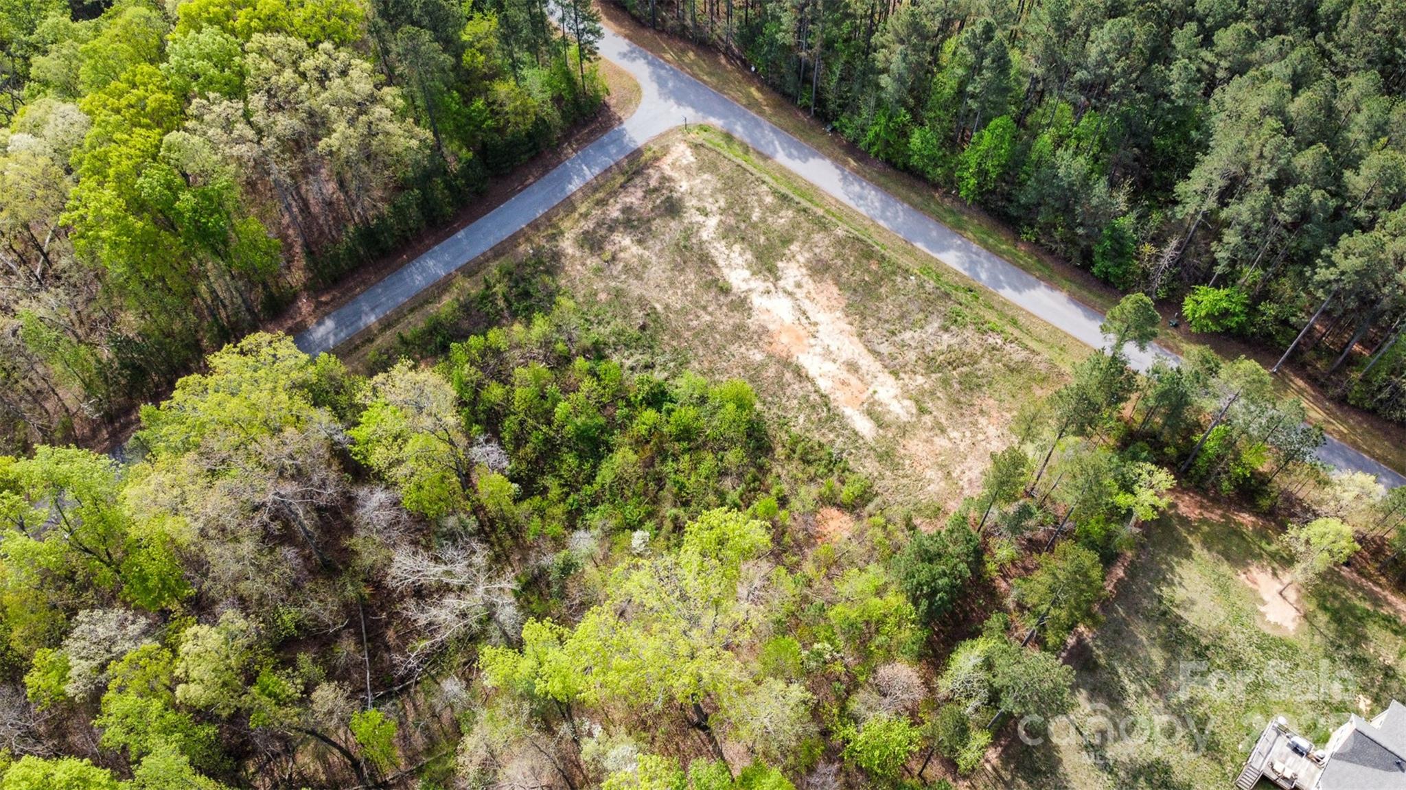 105 Wharf Lane Property Photo 5