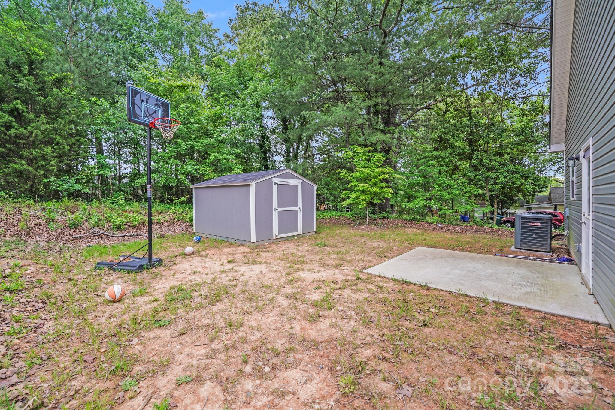 205 E Maine Avenue Property Photo 36