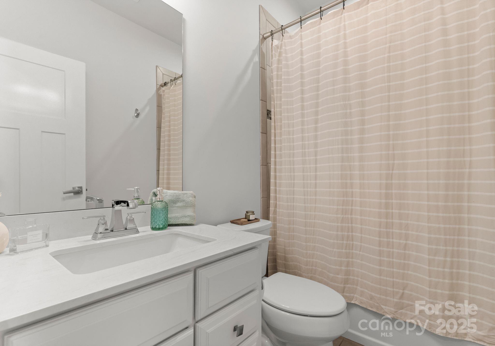 2037 Birchside Drive Property Photo 29