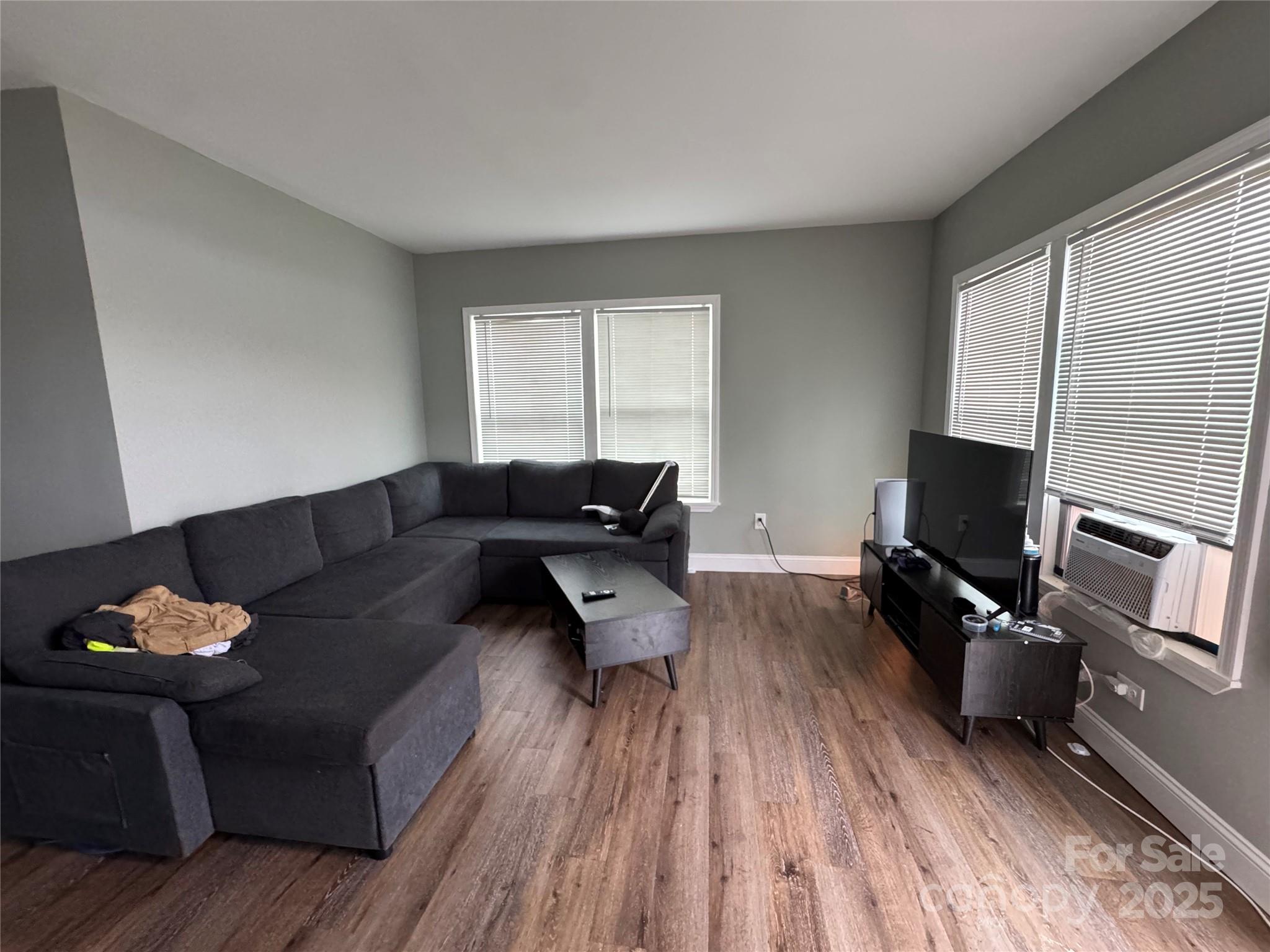 81 Academy Avenue Property Photo 3