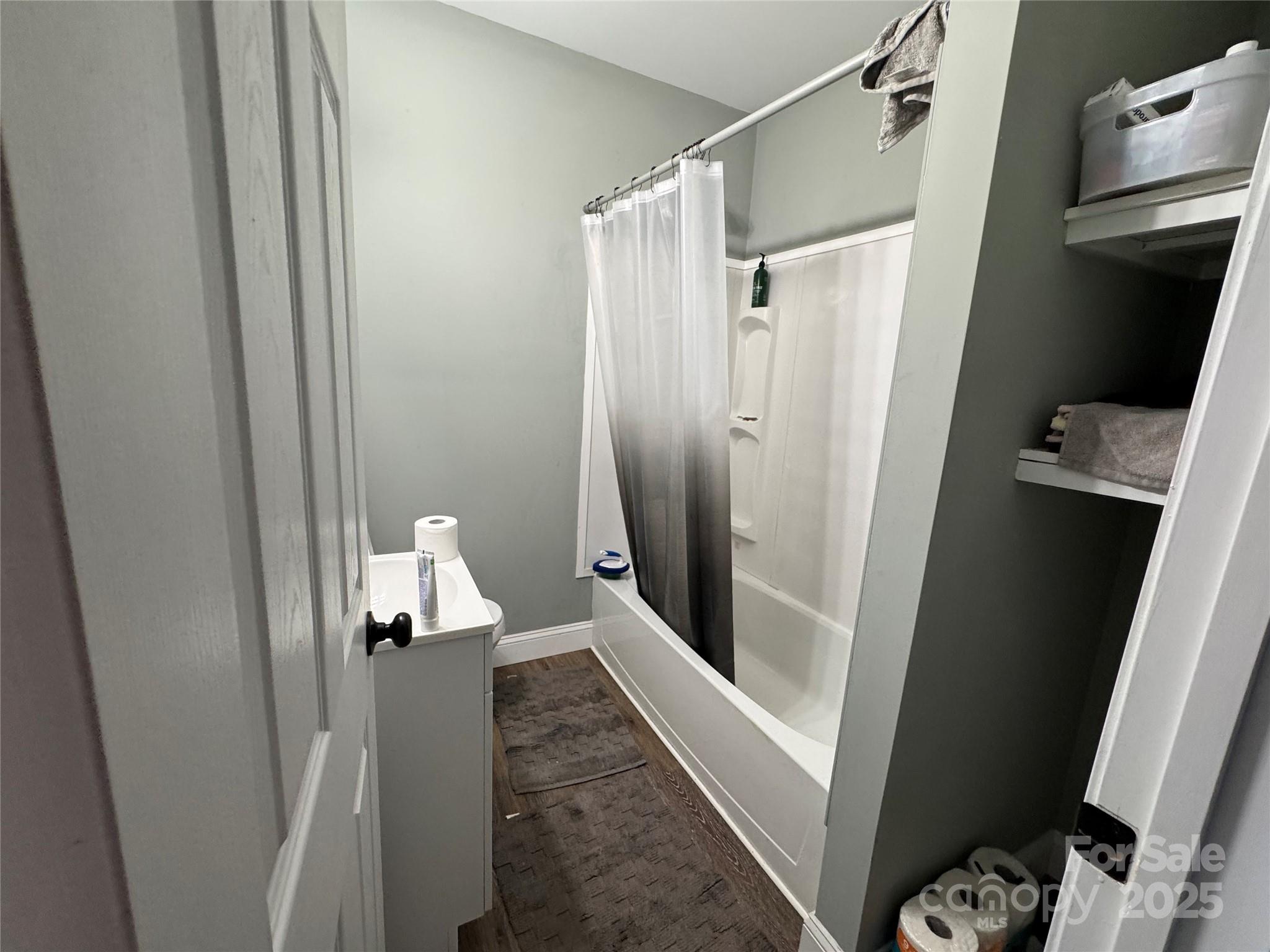 81 Academy Avenue Property Photo 5