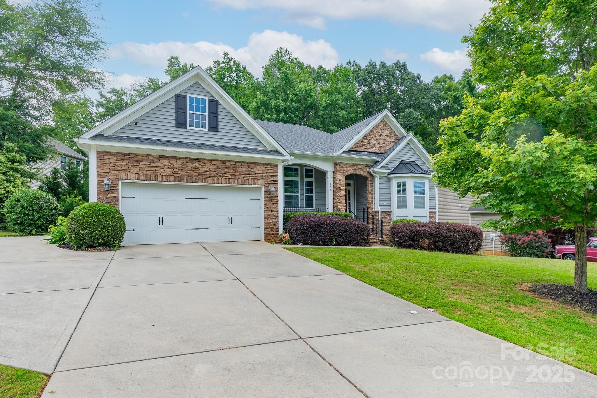 968 Autumn Glen Court Property Photo 1