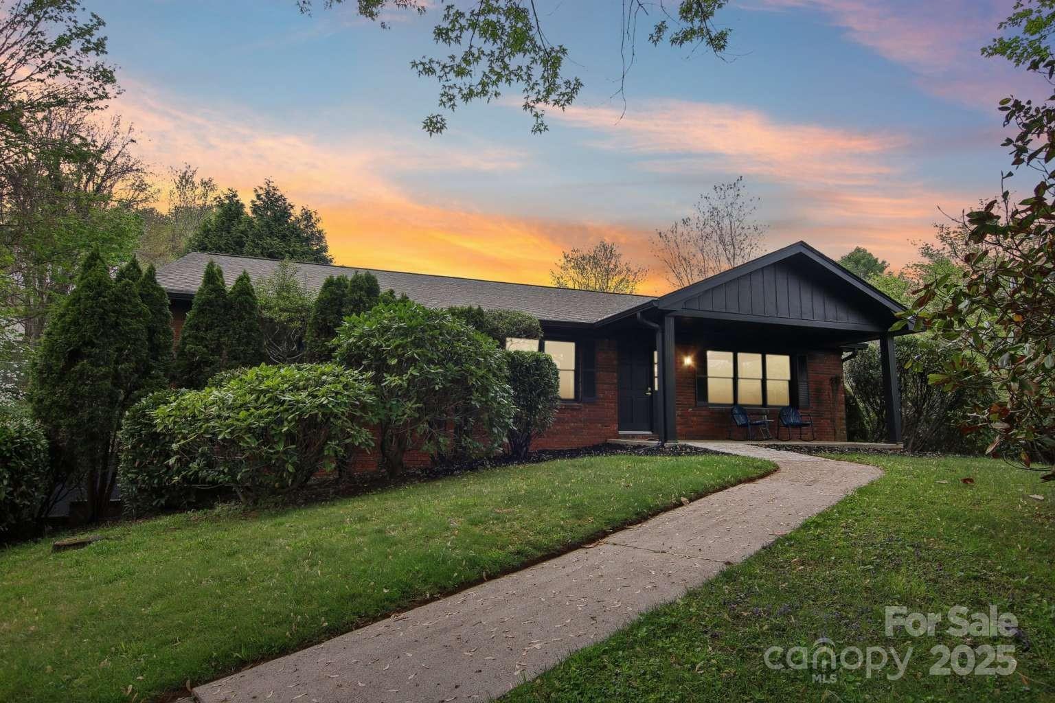 3 Acorn Road Property Photo