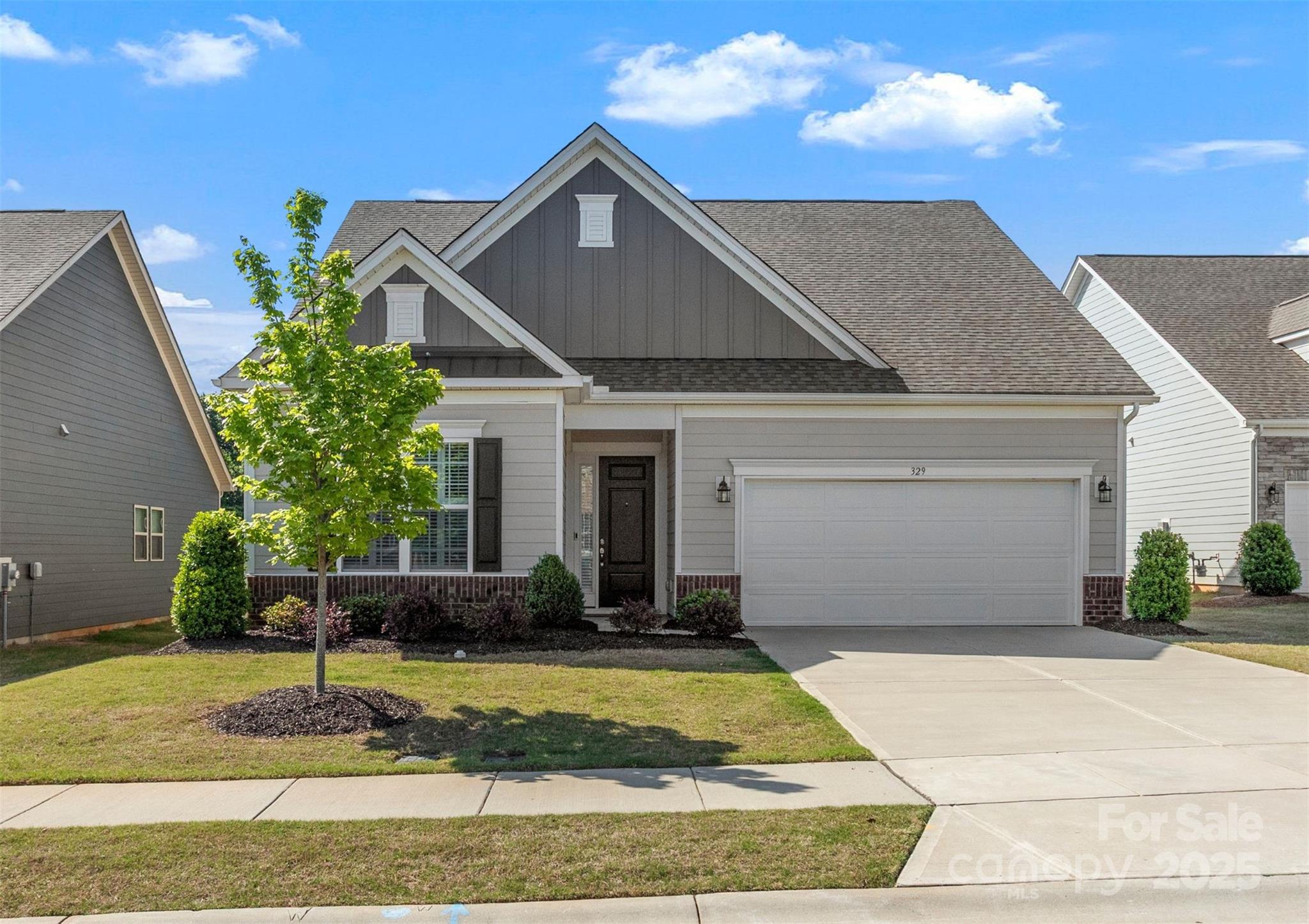 329 Brambling Court Property Photo