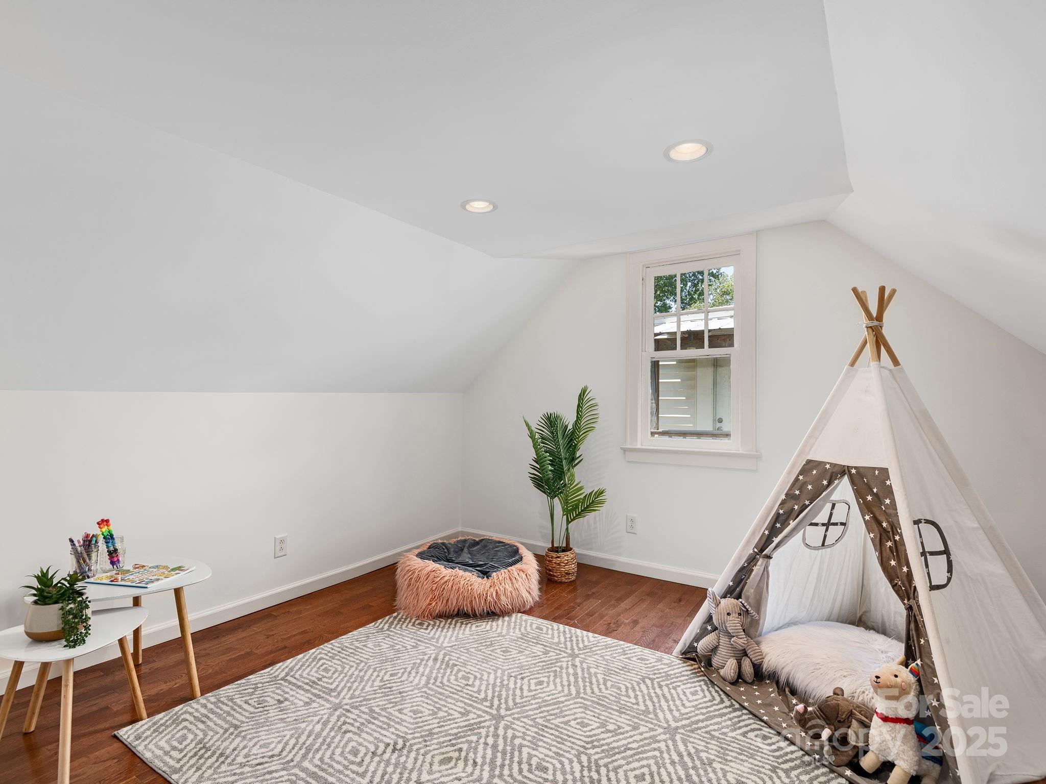 21 Clairmont Avenue Property Photo 13