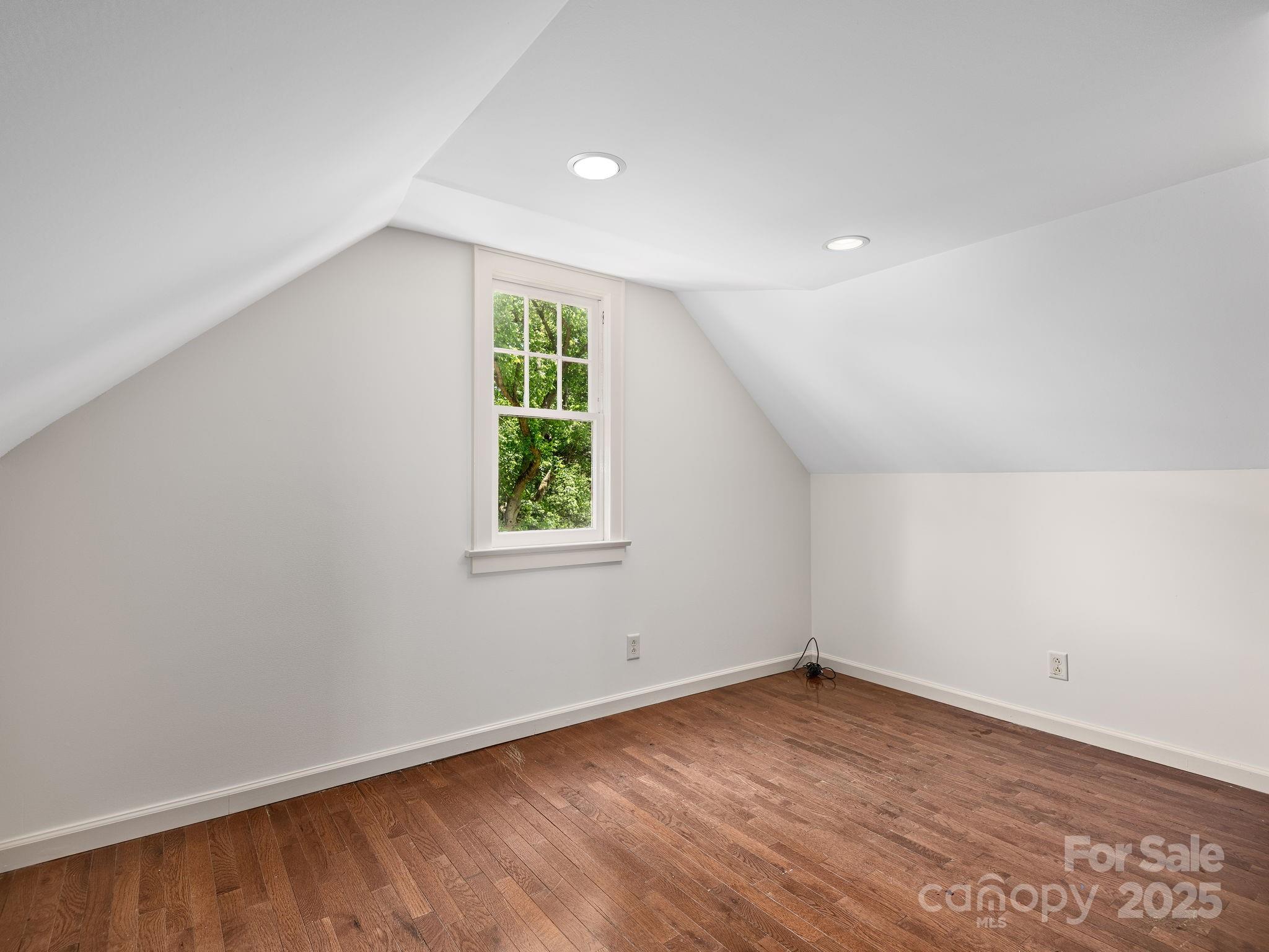 21 Clairmont Avenue Property Photo 14