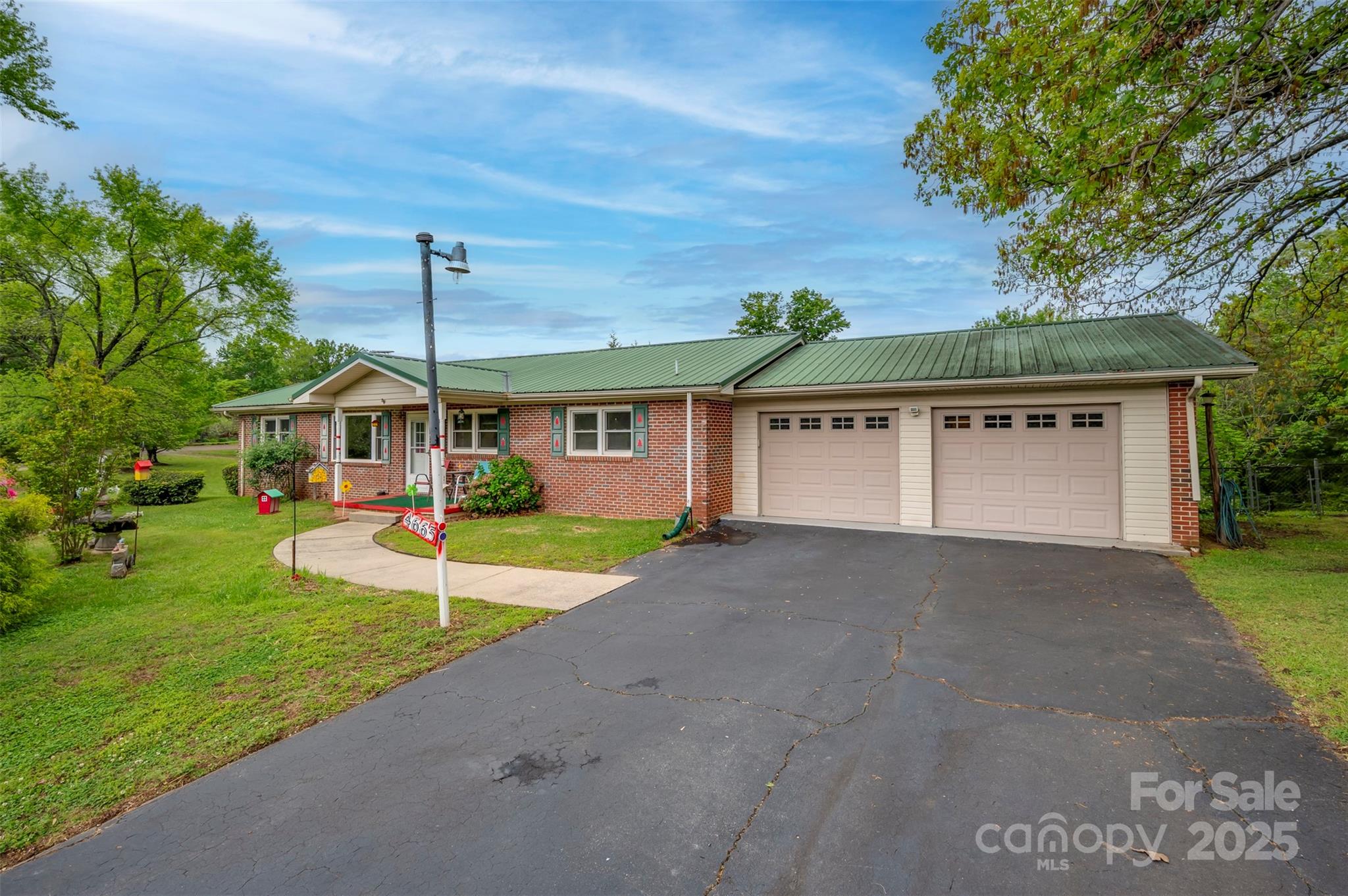 4665 NC Hwy 9 None Property Photo 1