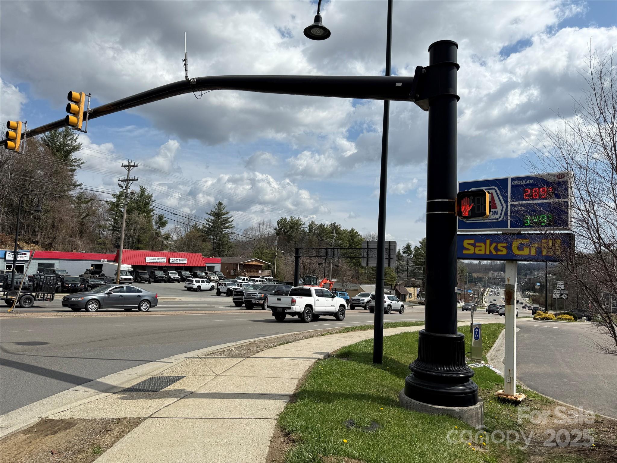 450 E King Street Property Photo 17