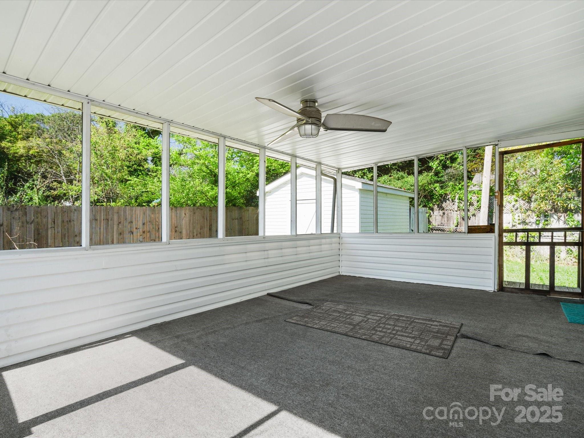 620 Third Street Property Photo 9