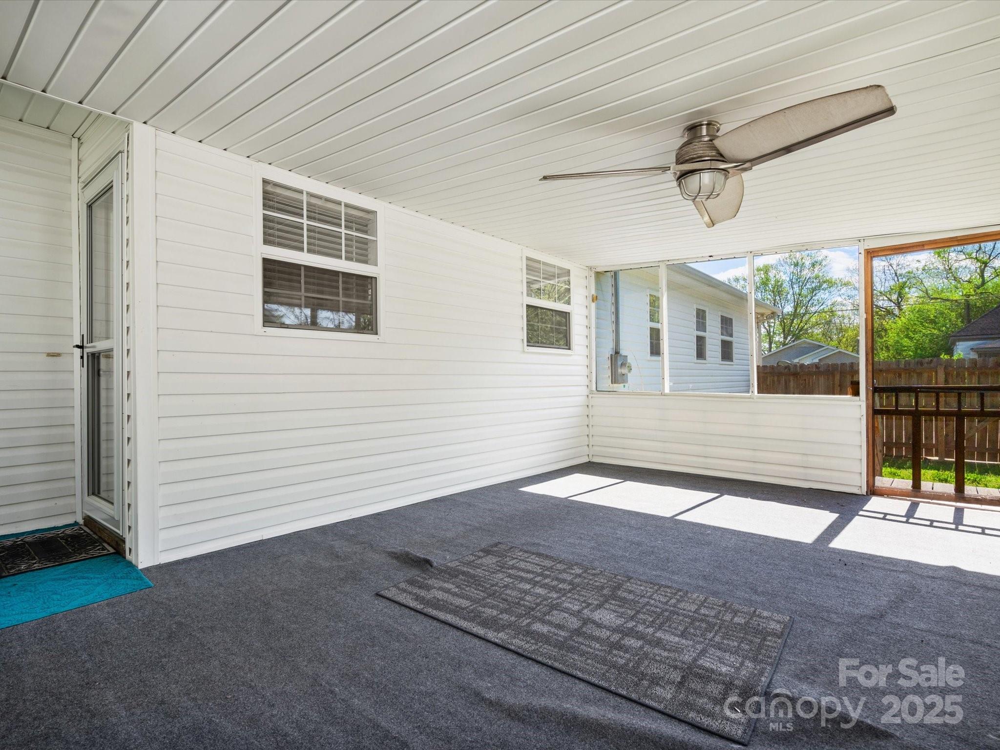 620 Third Street Property Photo 10