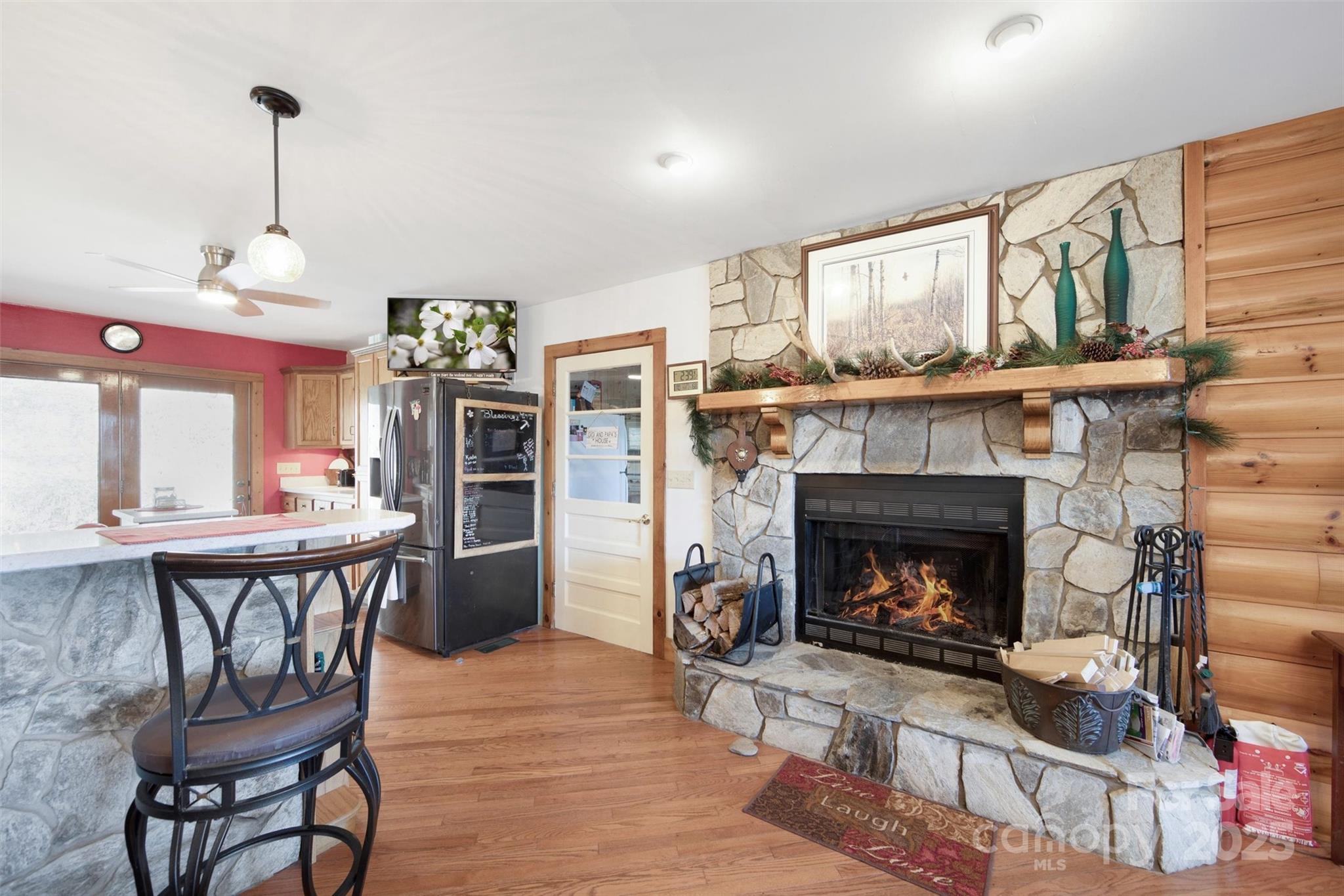 150 Sorghum Drive Property Photo 8