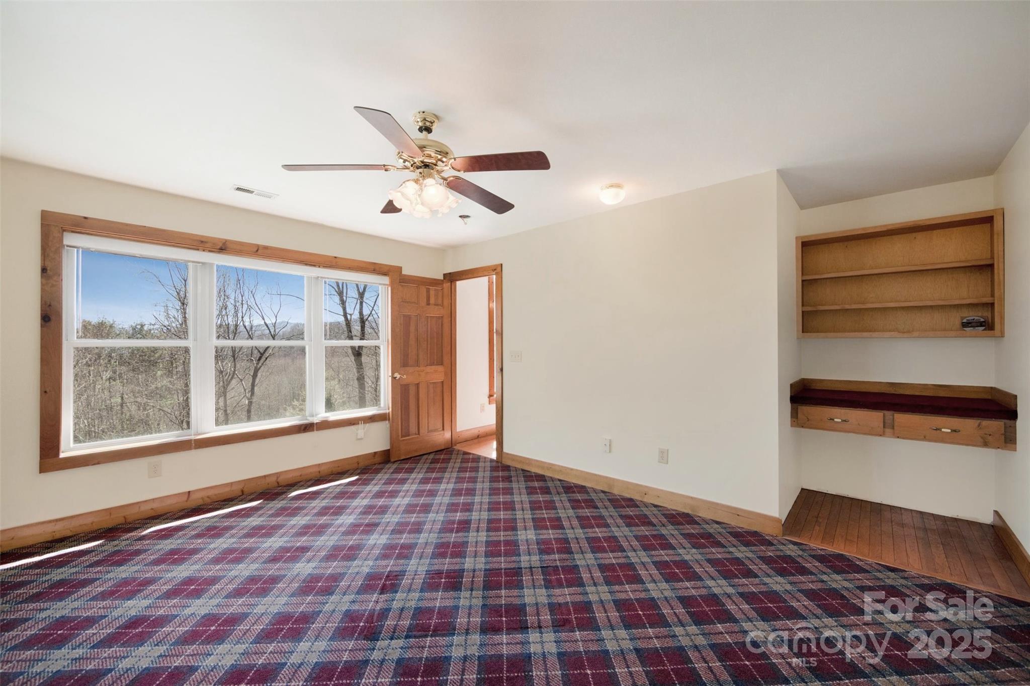 150 Sorghum Drive Property Photo 33