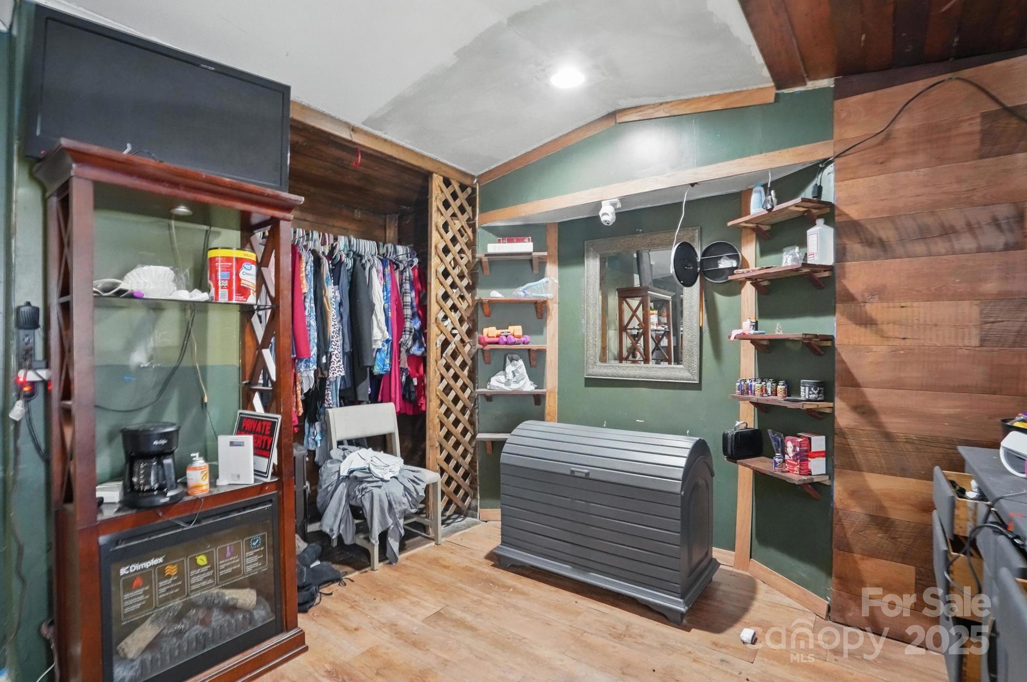 10420 Silver Mine Road Property Photo 27