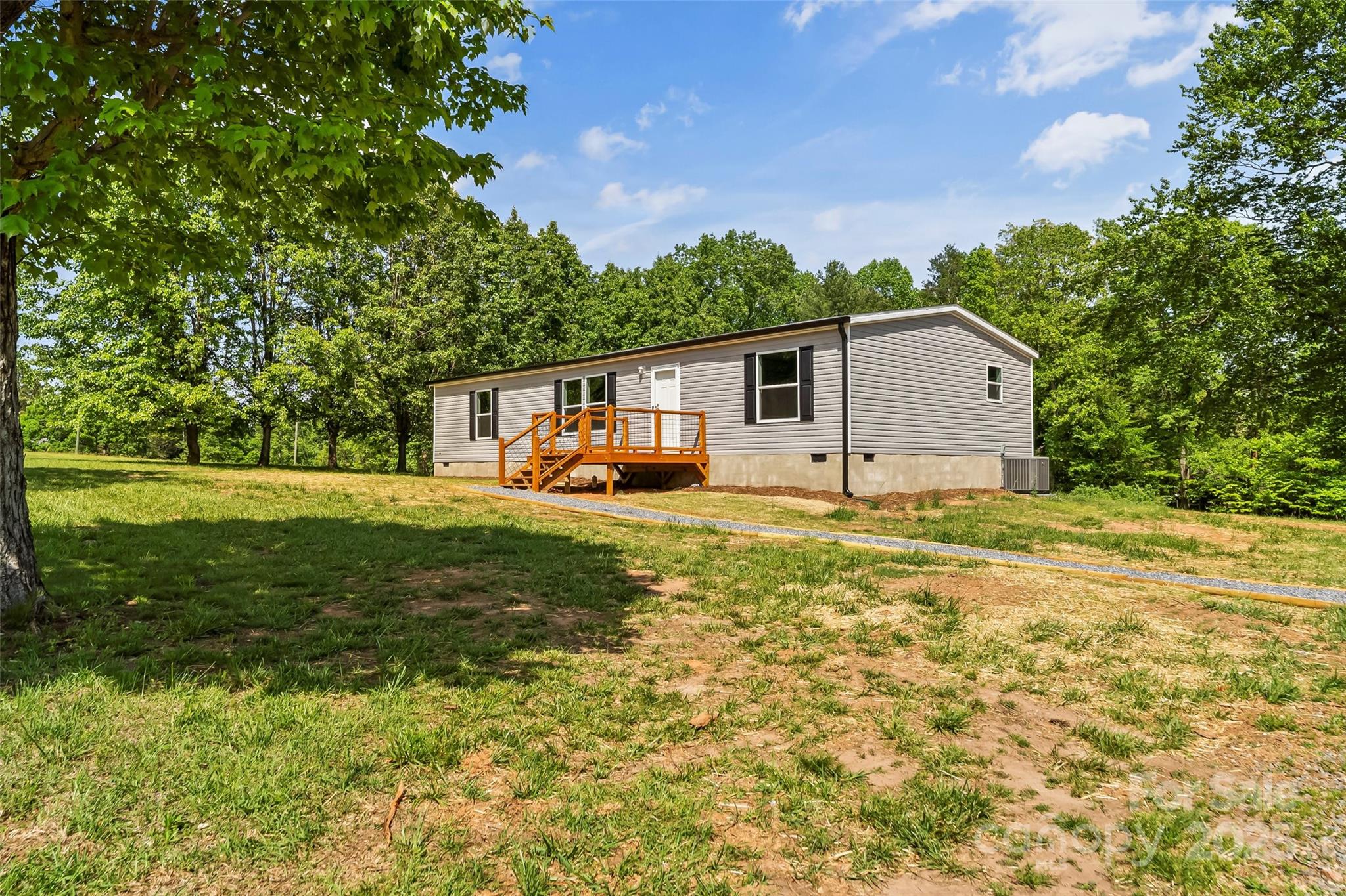 808 Vine Arden Road Property Photo