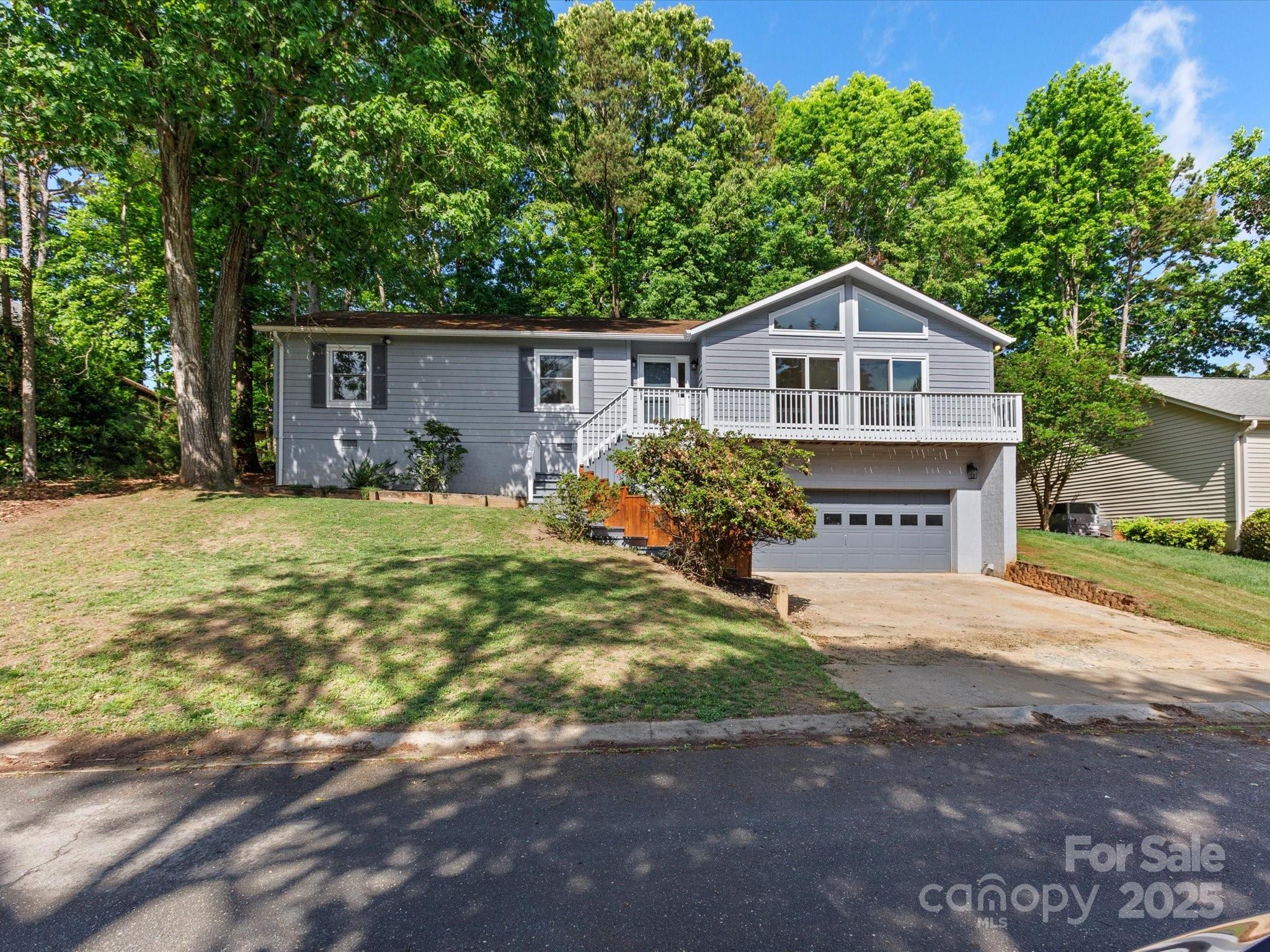 16049 Pago Pago Drive Property Photo