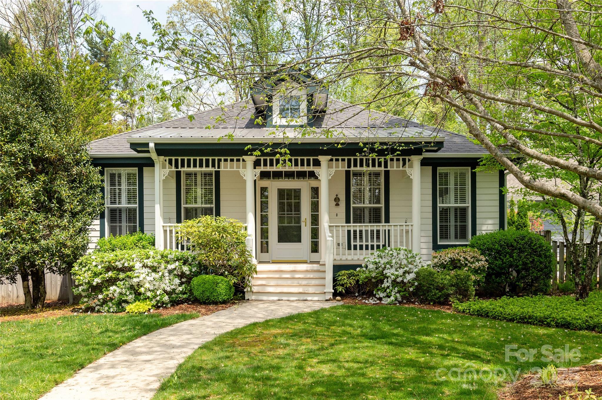 6 Stepping Stone Lane Property Photo