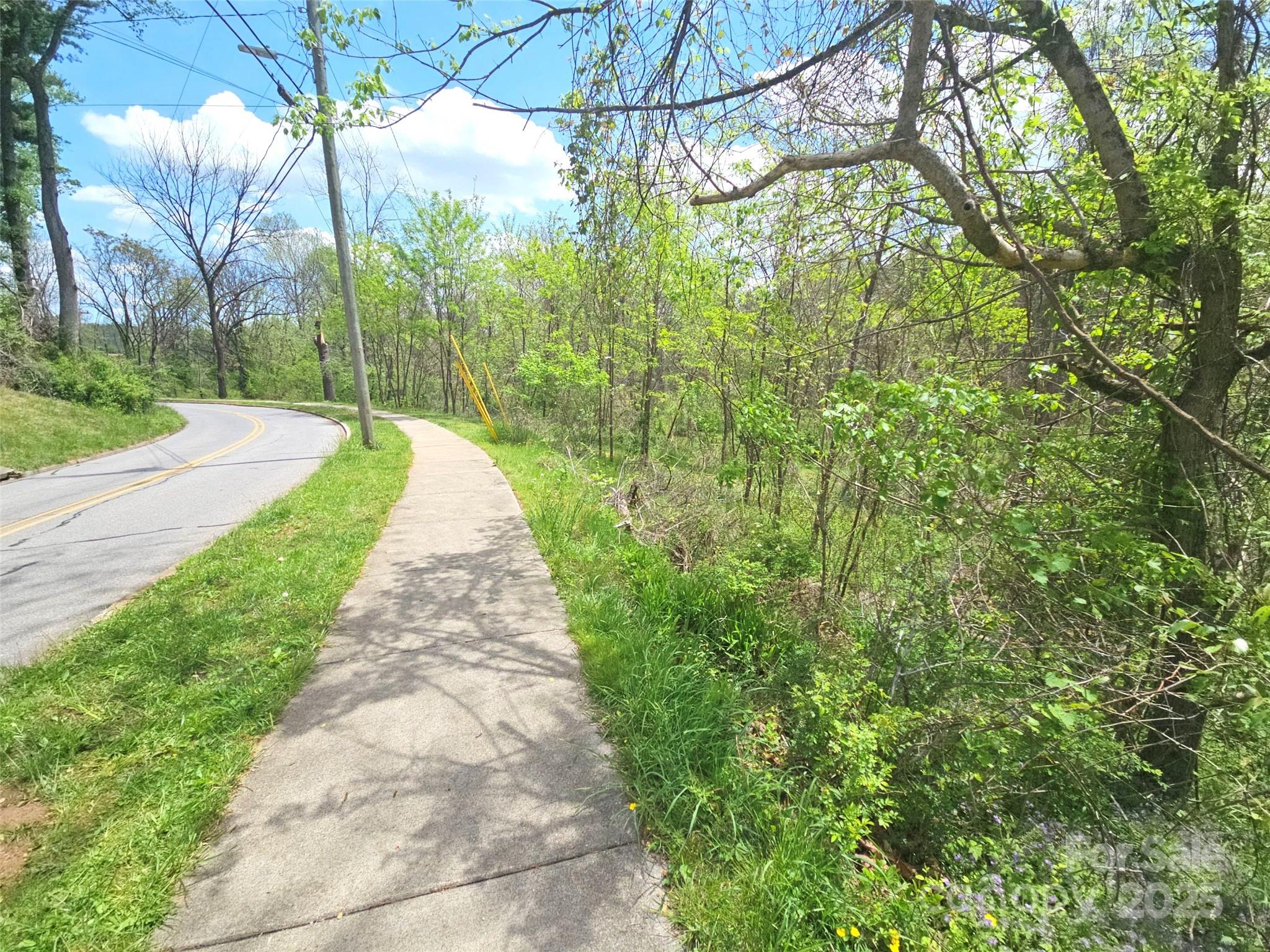 99999 Hillside Terrace Property Photo 11