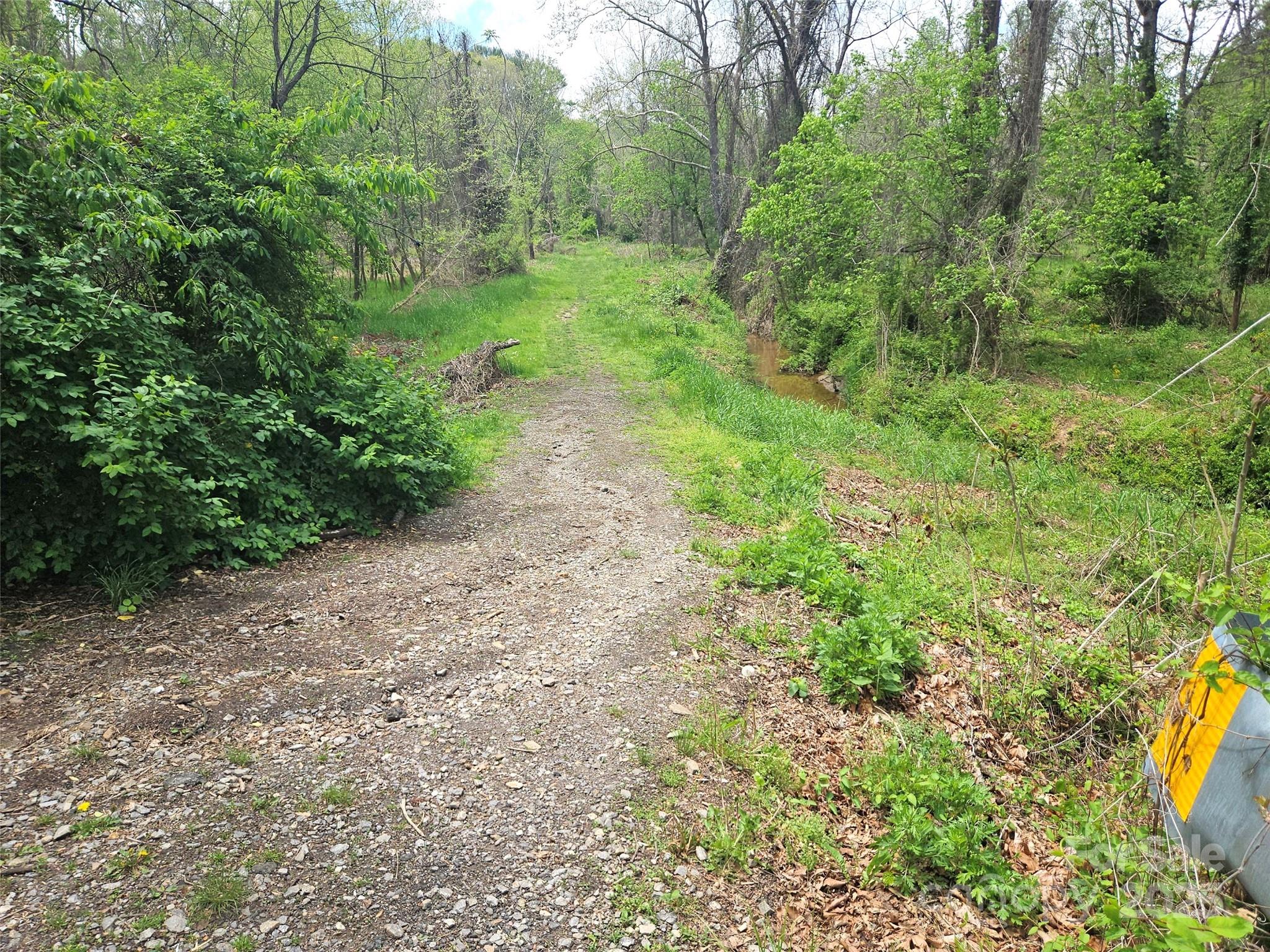 99999 Hillside Terrace Property Photo 15