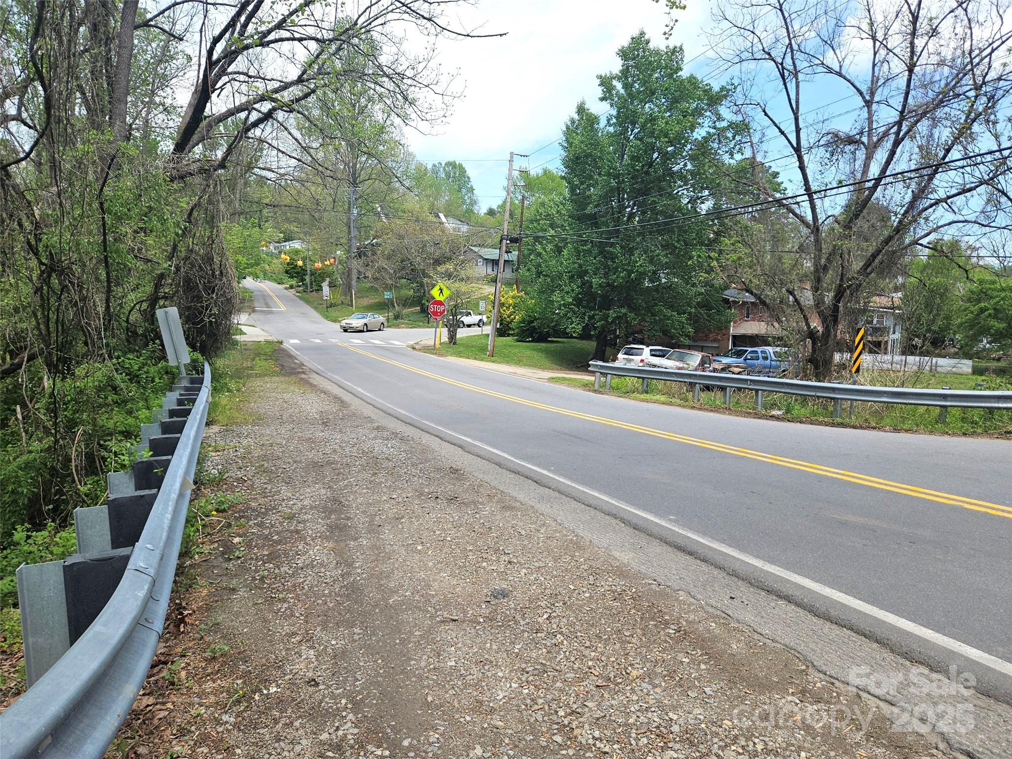 99999 Hillside Terrace Property Photo 16