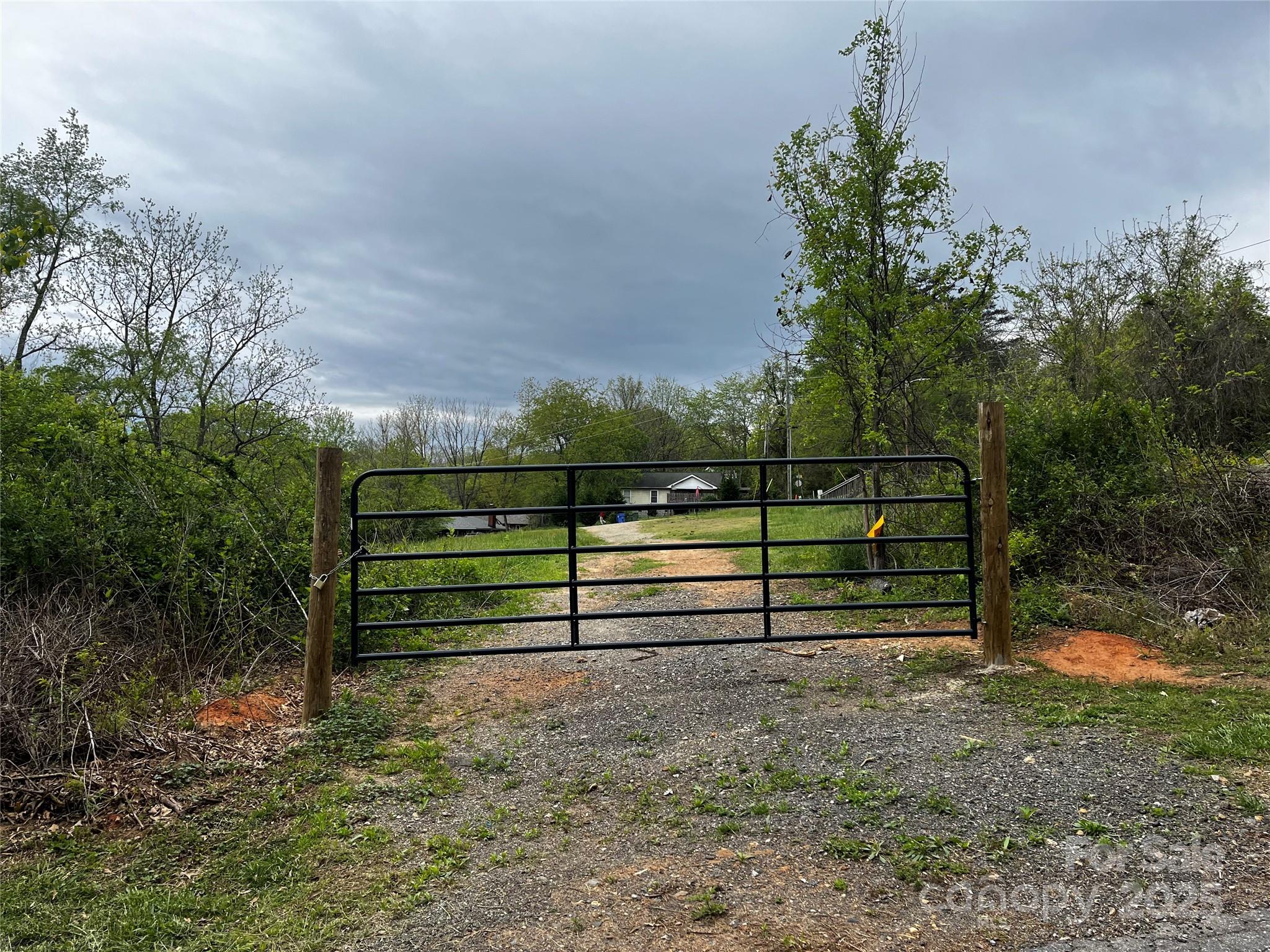77 Hansel Avenue Property Photo 3