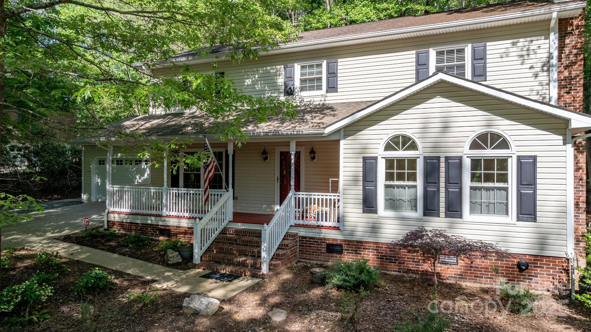 1026 Wellington Court Property Photo