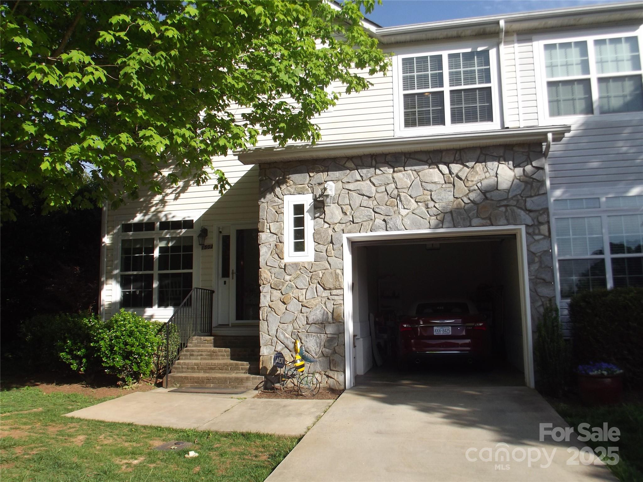 1502 Mulberry Ridge Drive 1 Property Photo 1