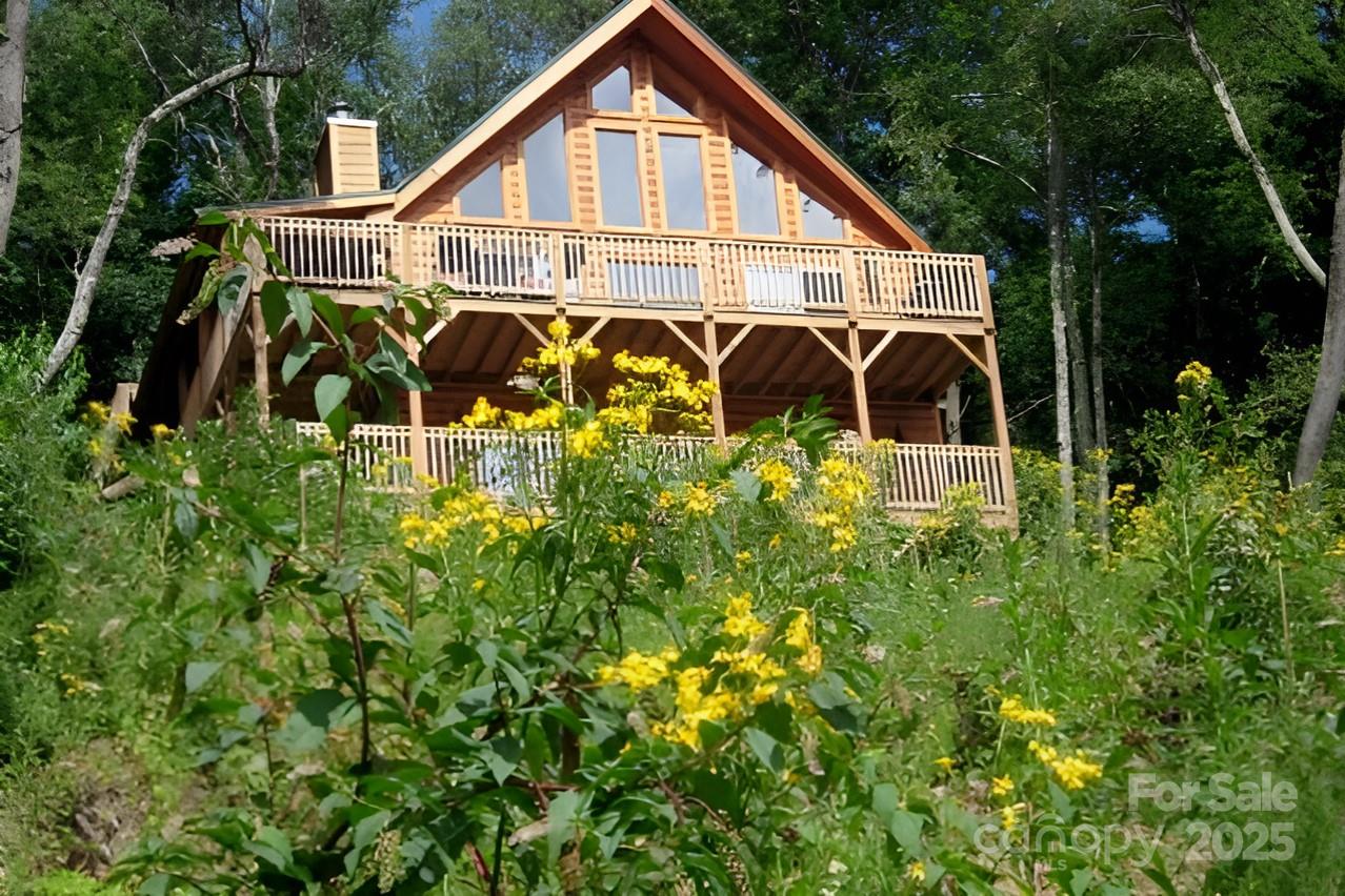 75 Donica View Property Photo 1