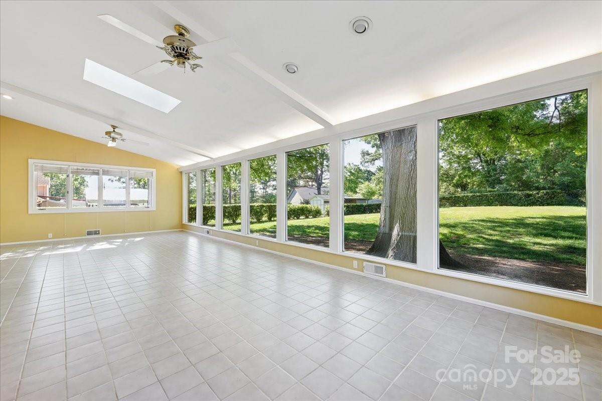 415 Princeton Drive Property Photo 20