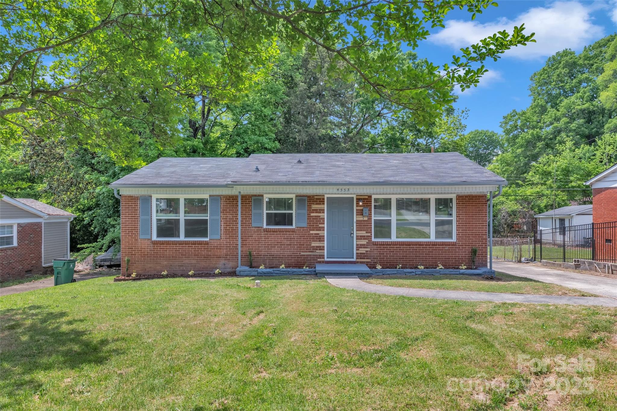 4553 Morgan Street Property Photo 1
