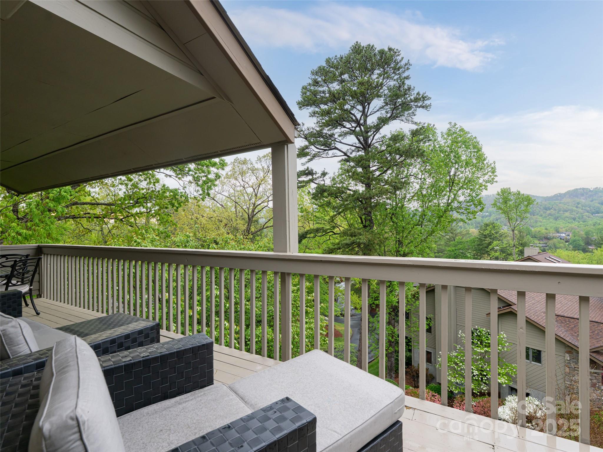 1901 Timber Trail Property Photo 21