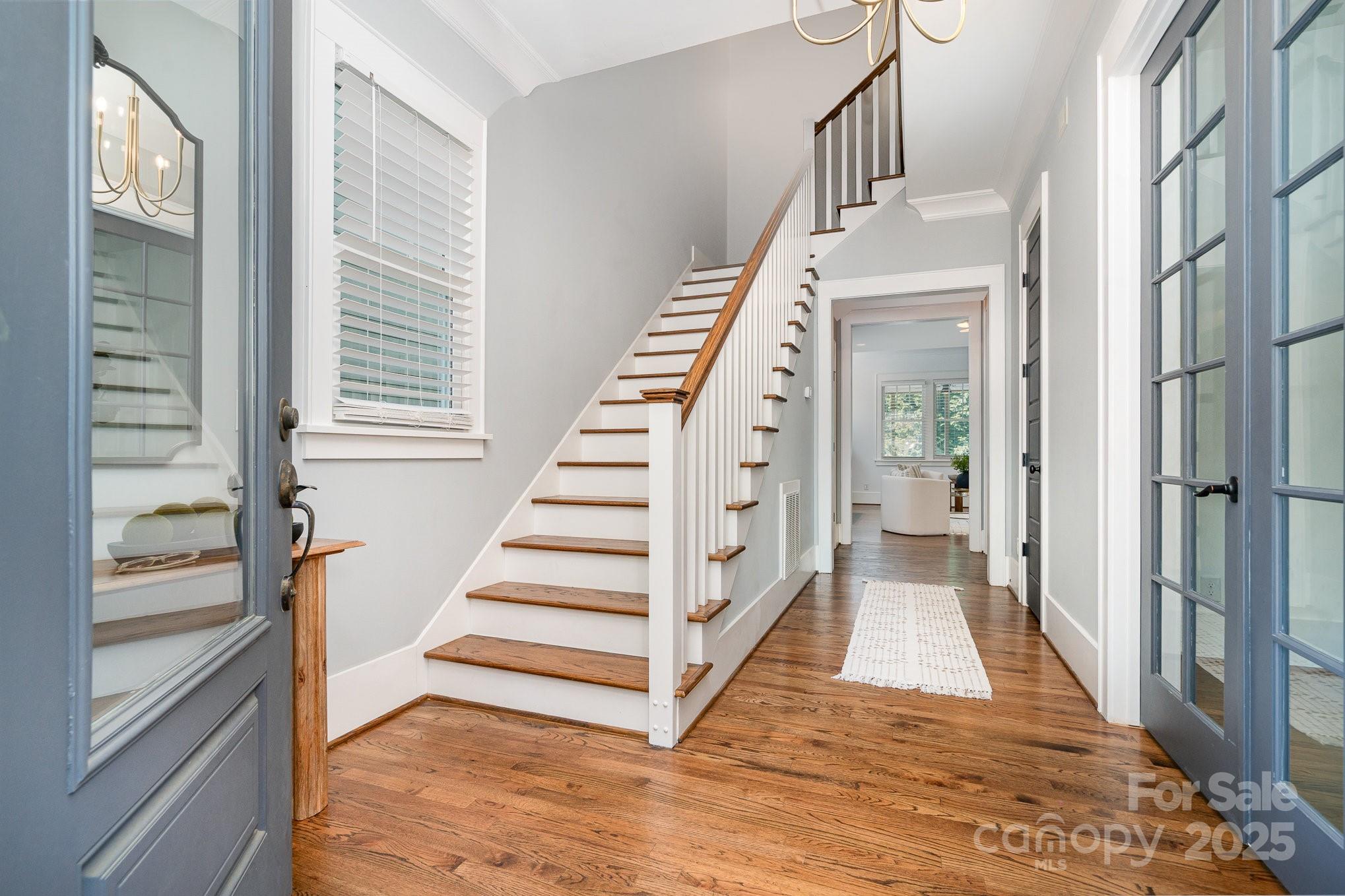 710 Morgan Park Drive Property Photo 3