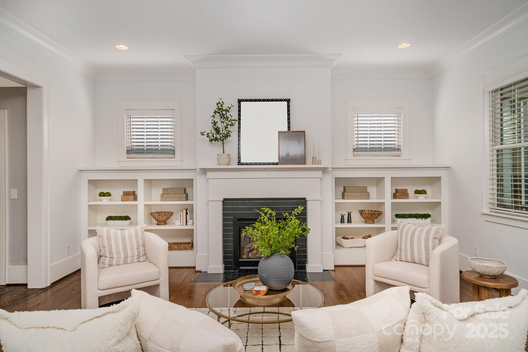 710 Morgan Park Drive Property Photo 6