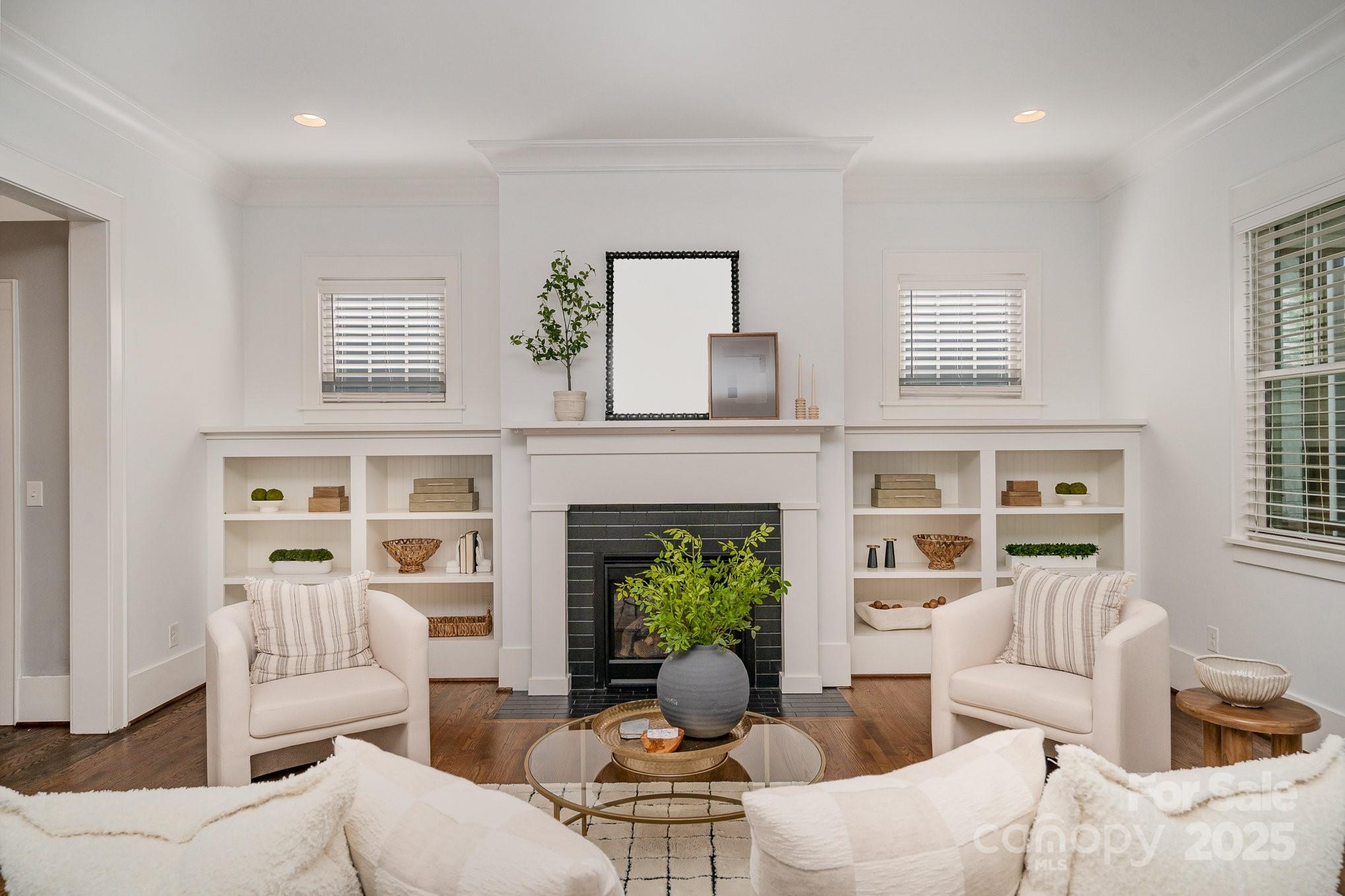 710 Morgan Park Drive Property Photo 7