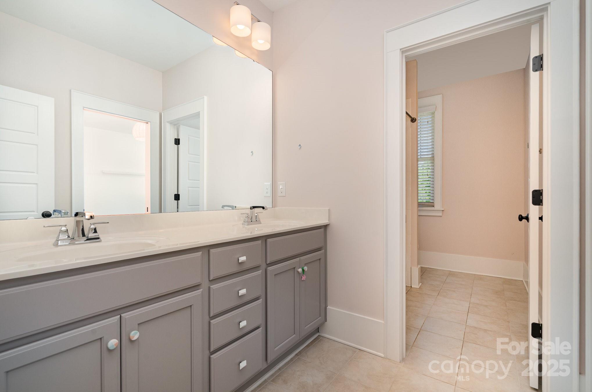 710 Morgan Park Drive Property Photo 23