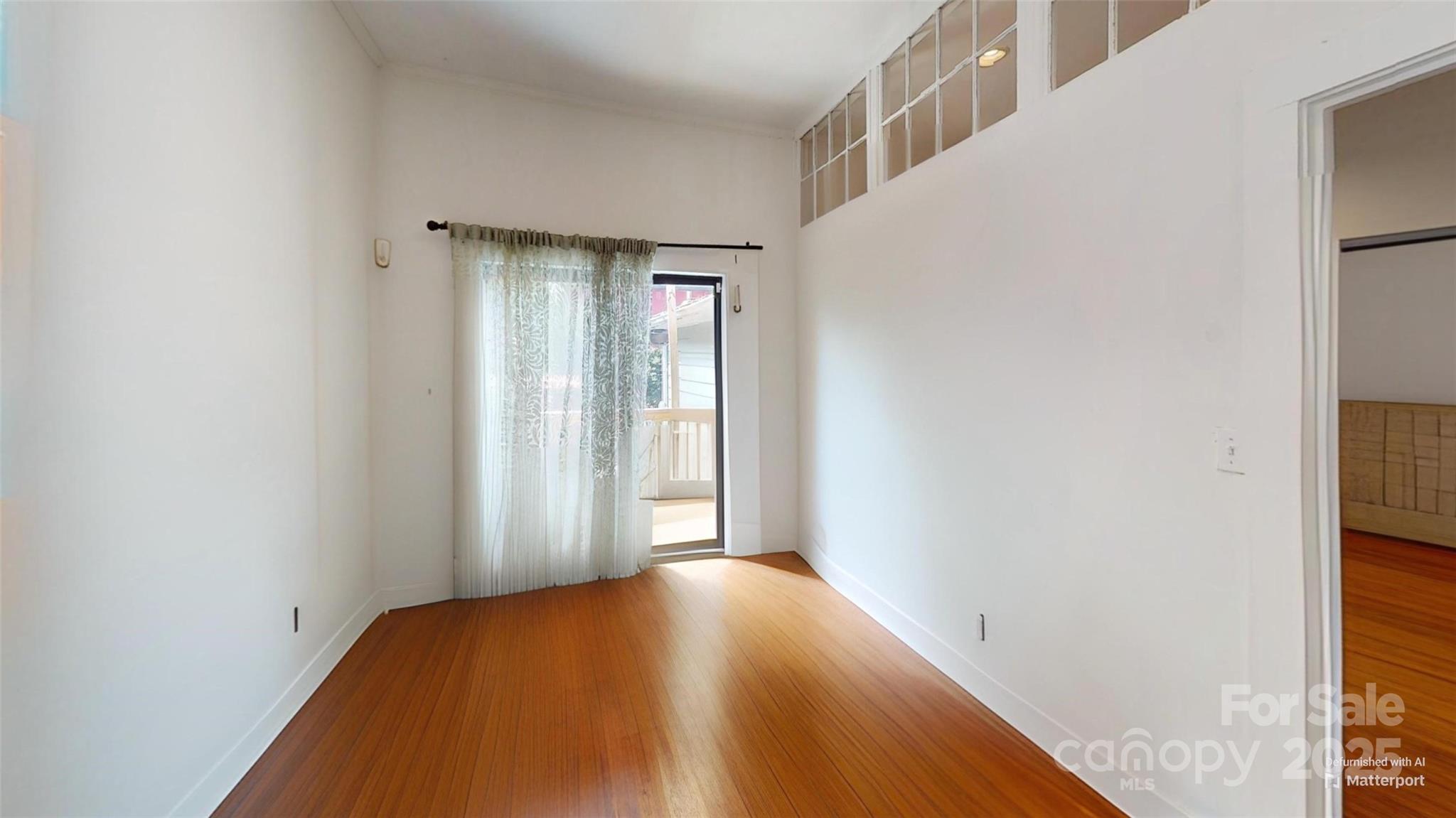 600 E 35th Street Property Photo 4