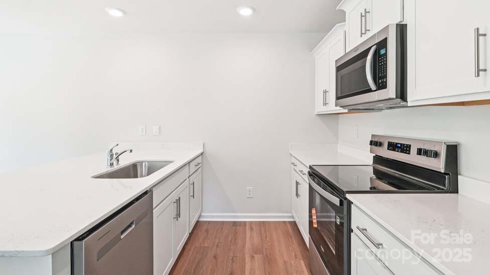 2901 Penninger Circle Property Photo 1