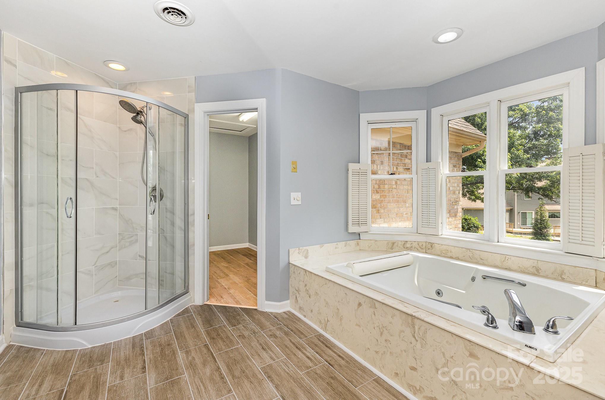 109 Arabian Lane Property Photo 18