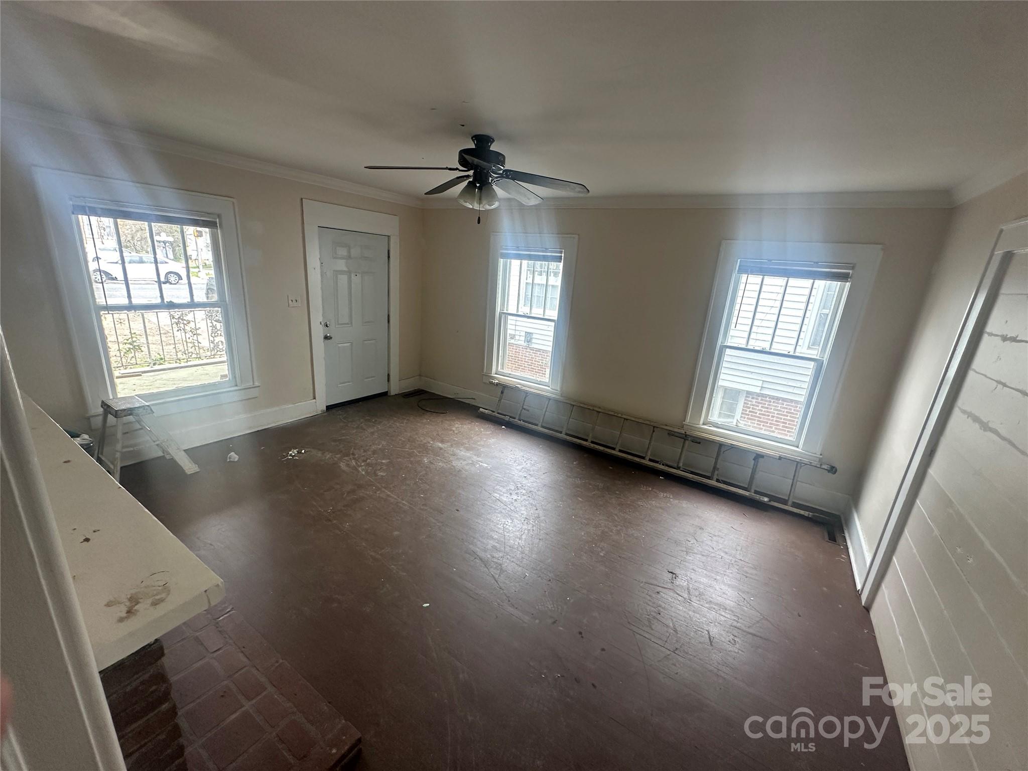 2503,2505,2507,2509,2511 Chapel Hill Road Property Photo 4