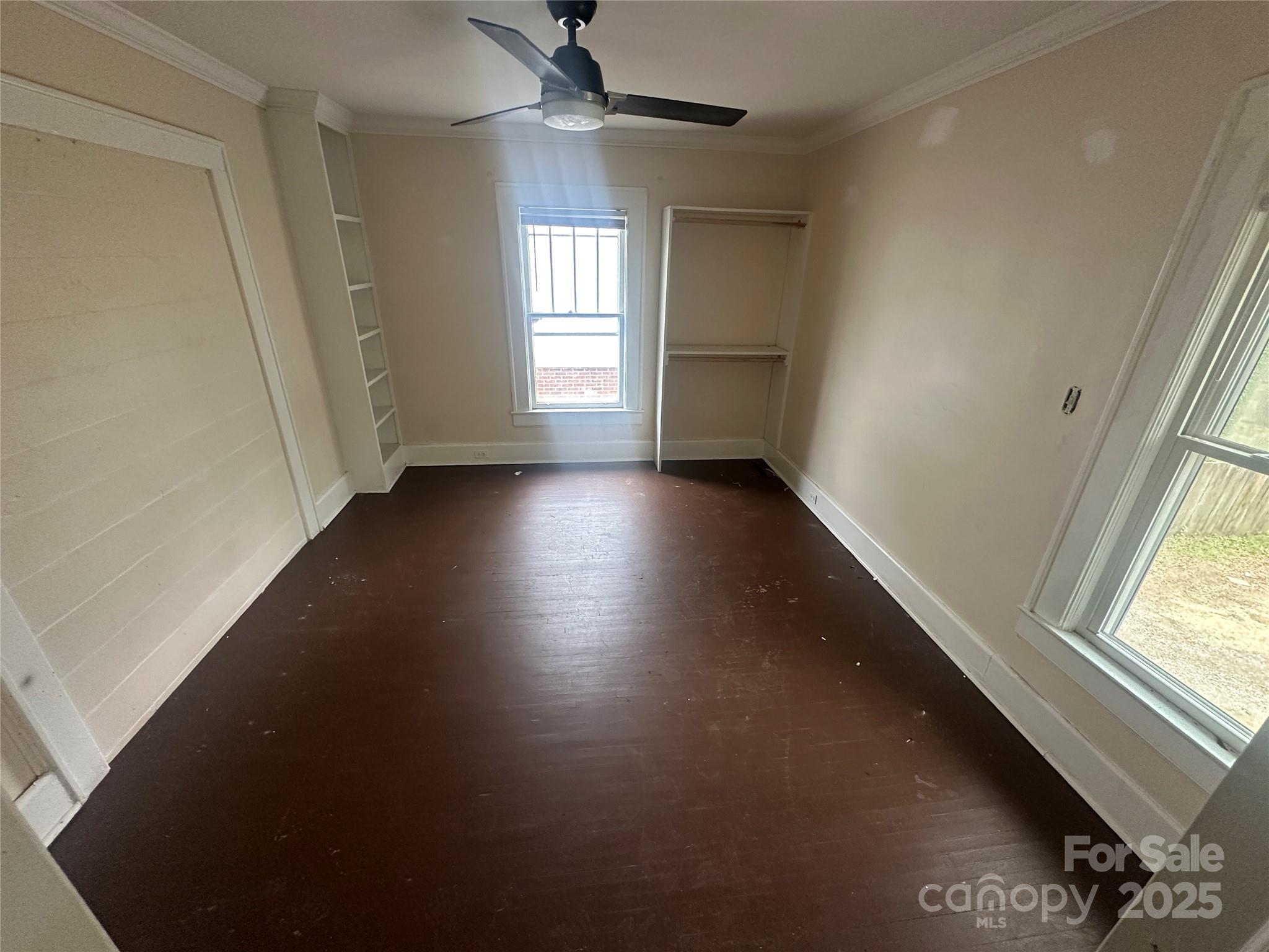 2503,2505,2507,2509,2511 Chapel Hill Road Property Photo 9