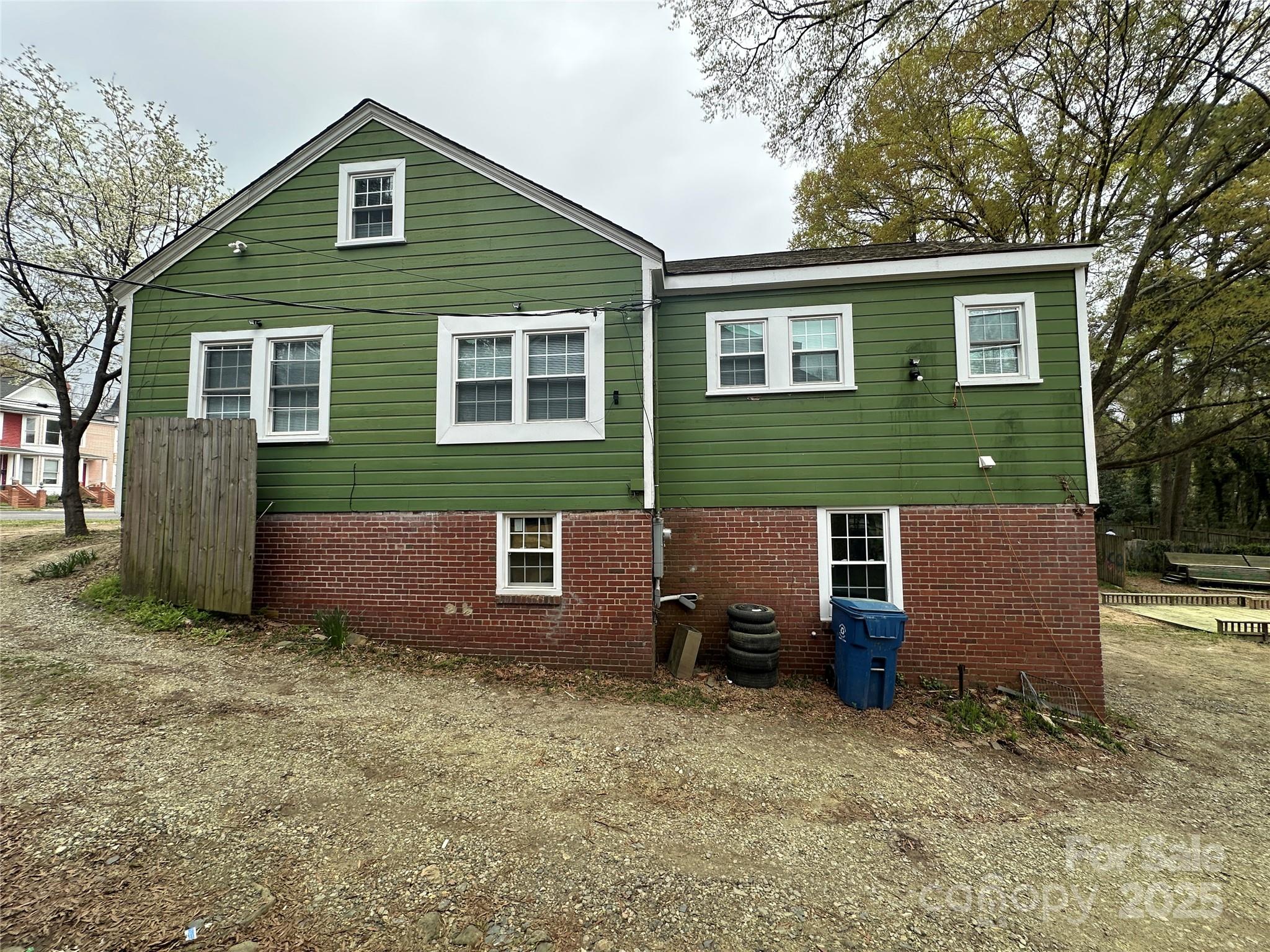 2503,2505,2507,2509,2511 Chapel Hill Road Property Photo 13
