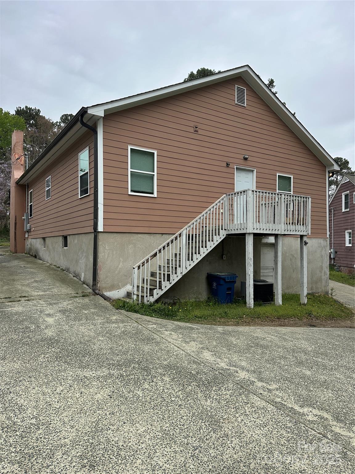 2503,2505,2507,2509,2511 Chapel Hill Road Property Photo 30
