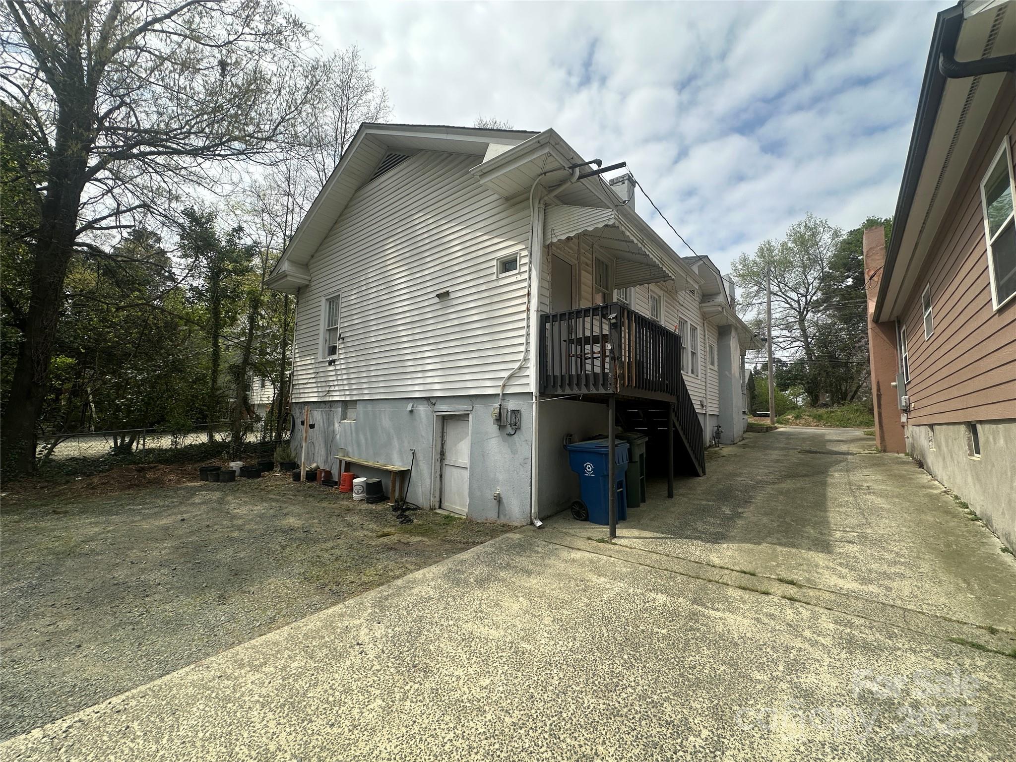 2503,2505,2507,2509,2511 Chapel Hill Road Property Photo 38