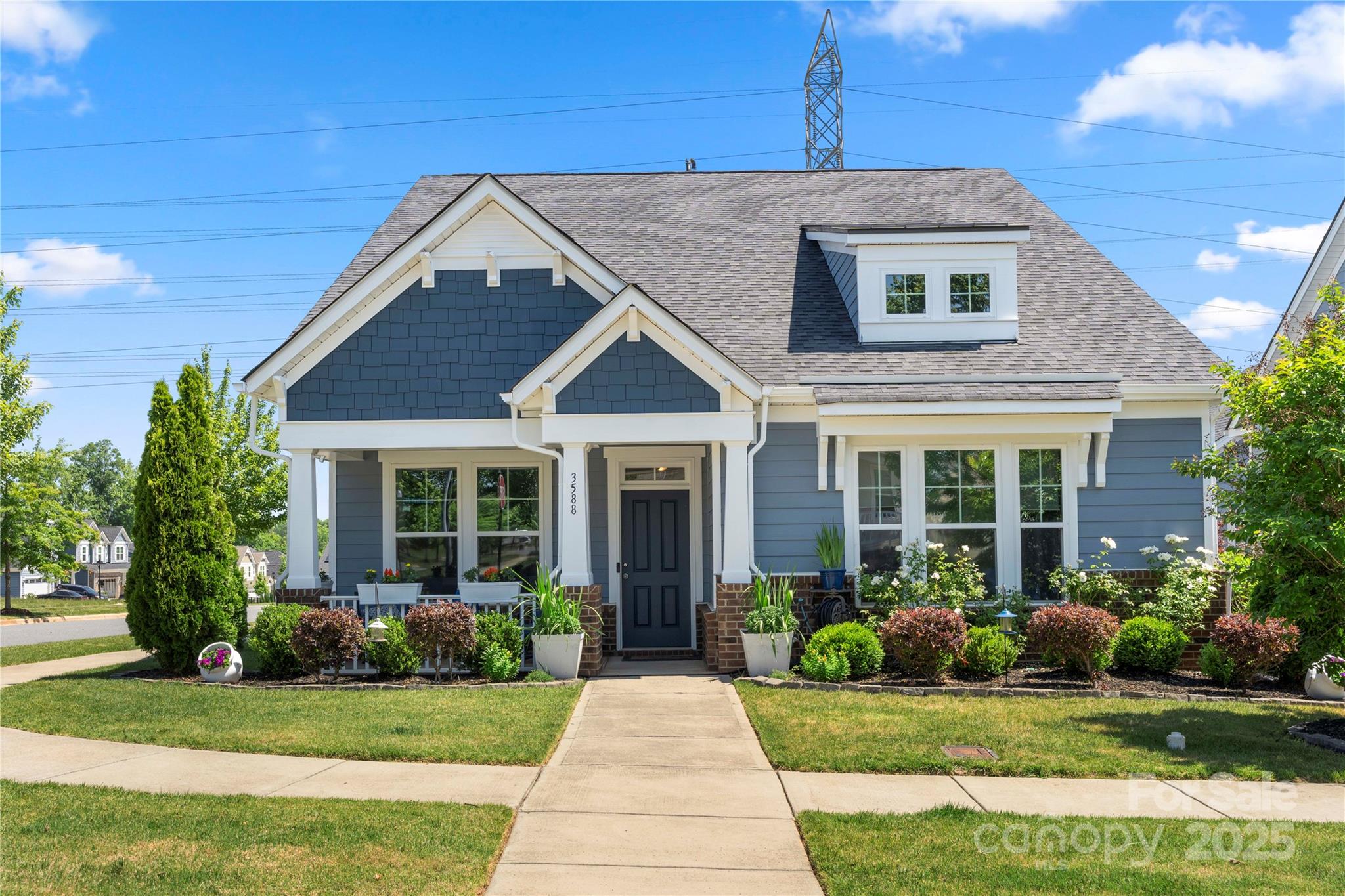 3588 County Down Avenue Property Photo 1