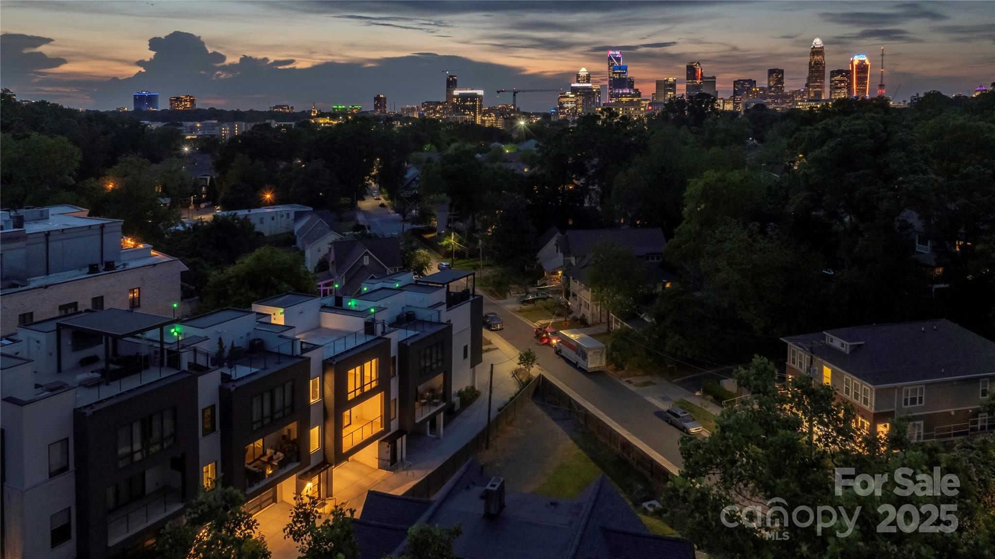 614 Queens Road Property Photo 1