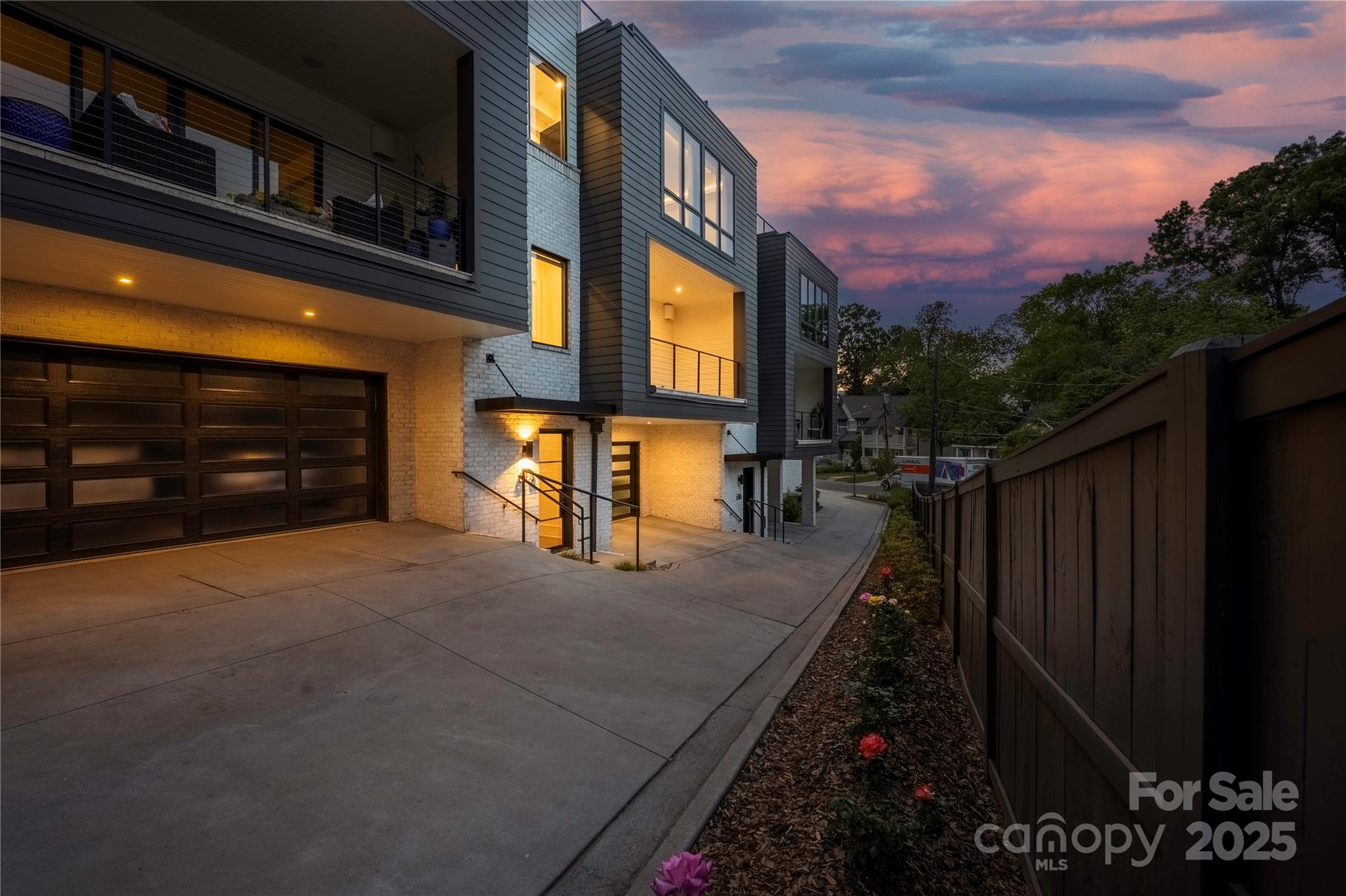 614 Queens Road Property Photo 5