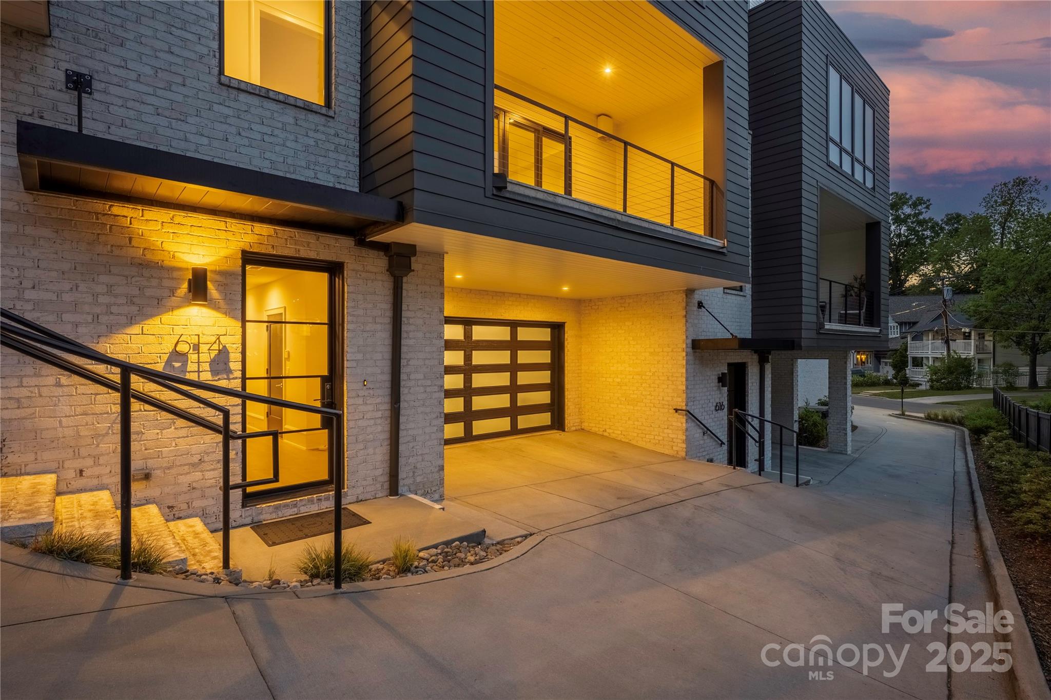 614 Queens Road Property Photo 6